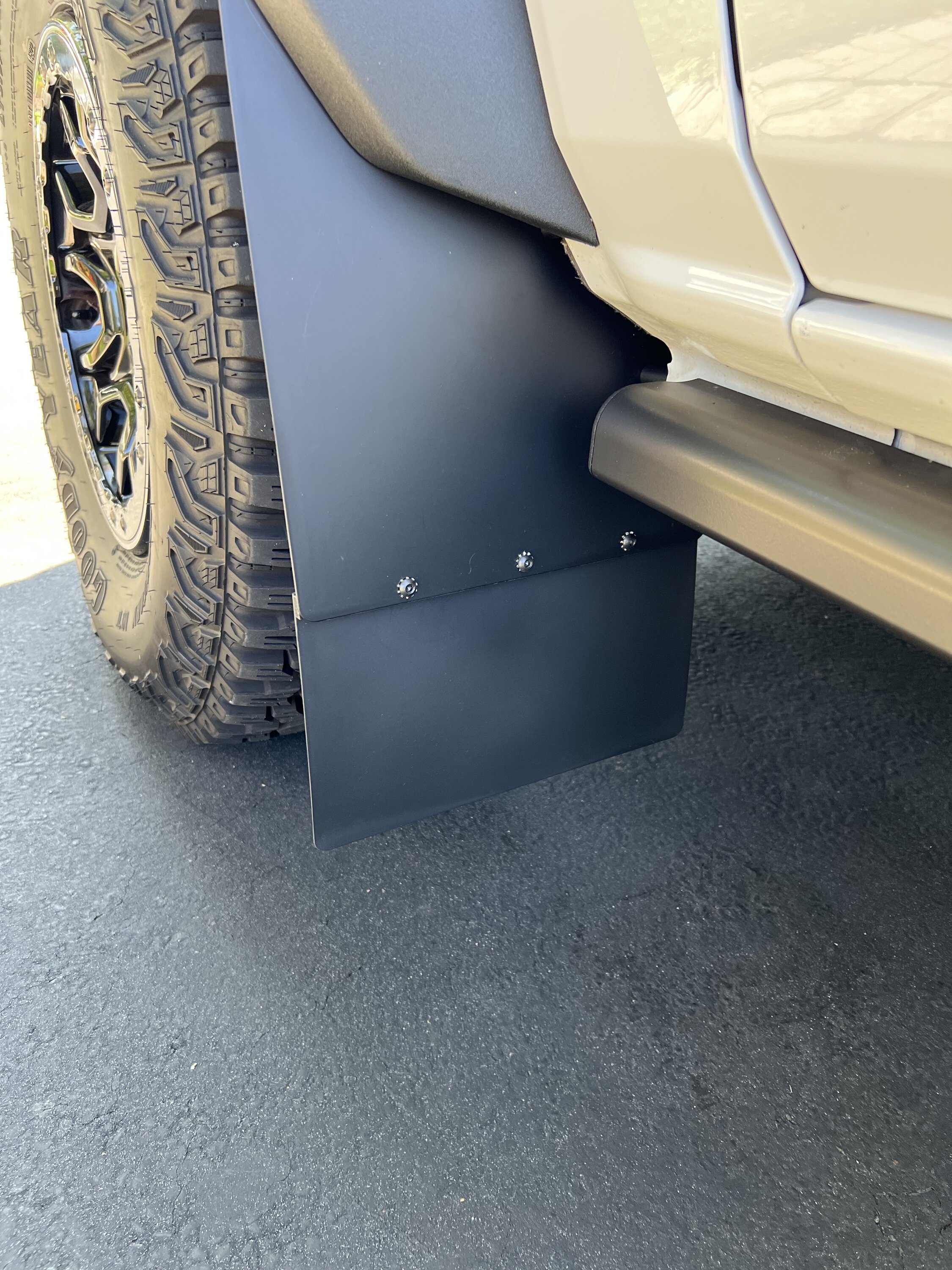 Ford Bronco Mud flaps options? IMG_1236