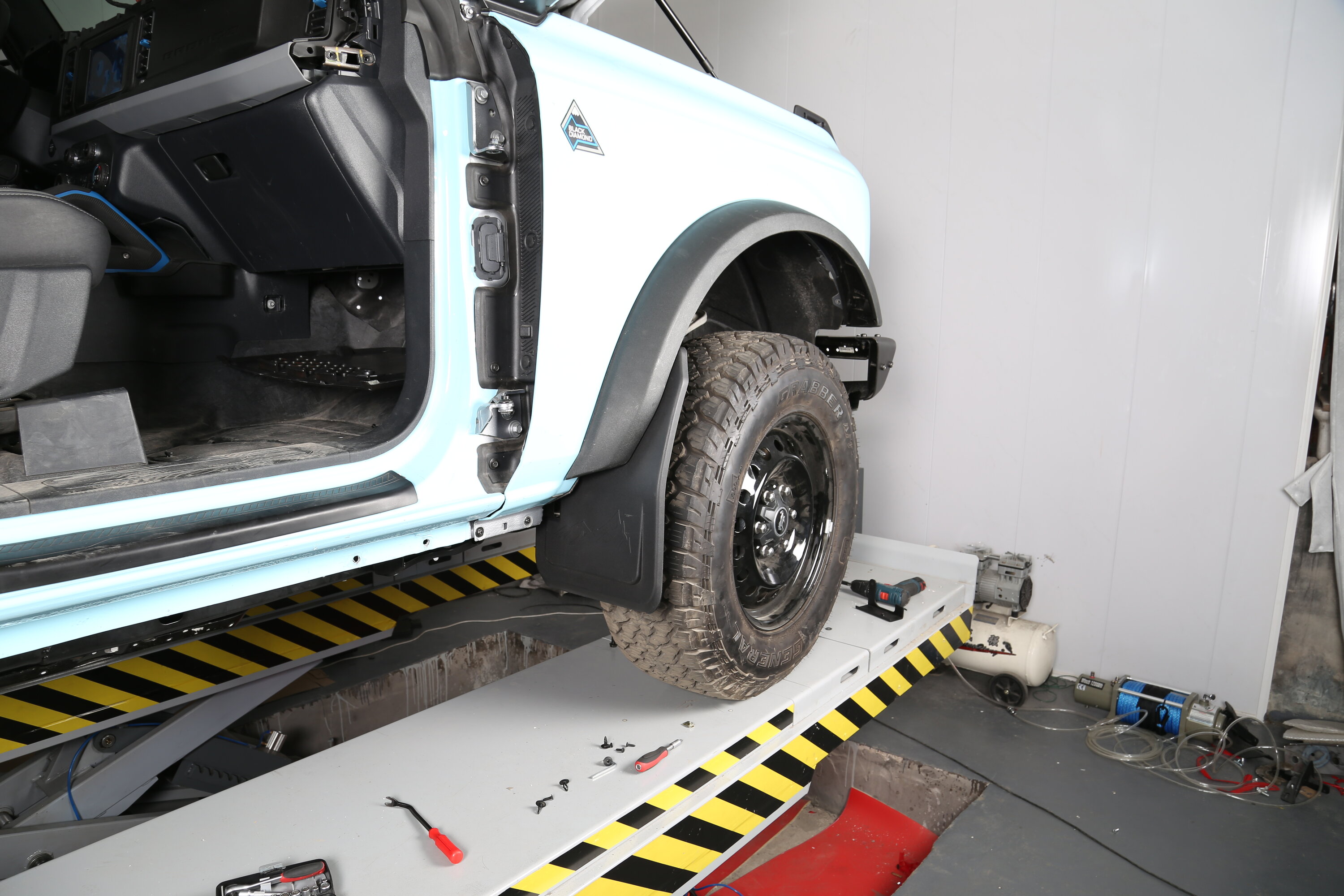Ford Bronco Mabett Mud Flaps Fits Sasquatch set that accommodates factory rock rails or tube steps maabett mud flaps