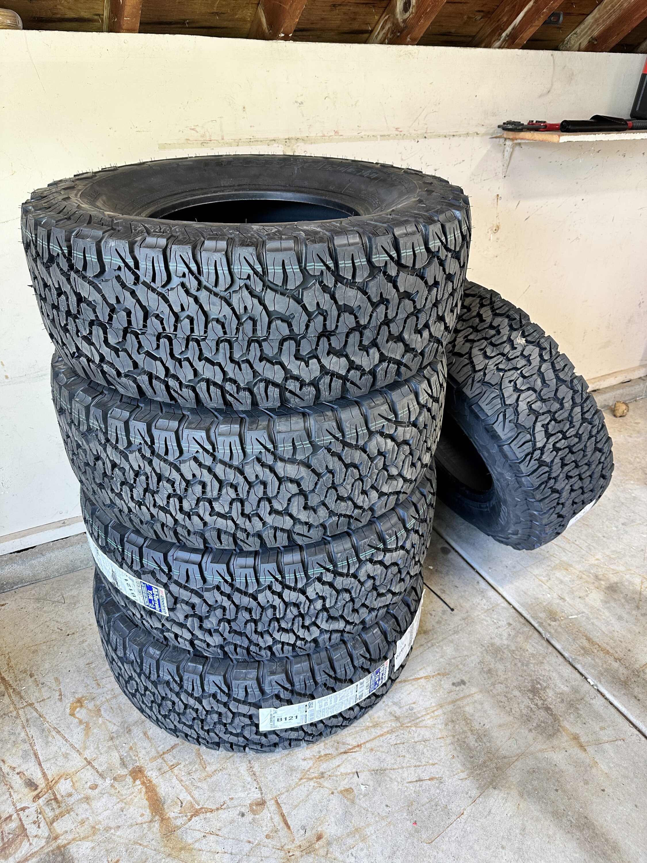 Ford Bronco Brand New BF Goodrich KO2 315/70R17 35” All-Terrain T/A Tires - Set of 5 - $1250 IMG_1400