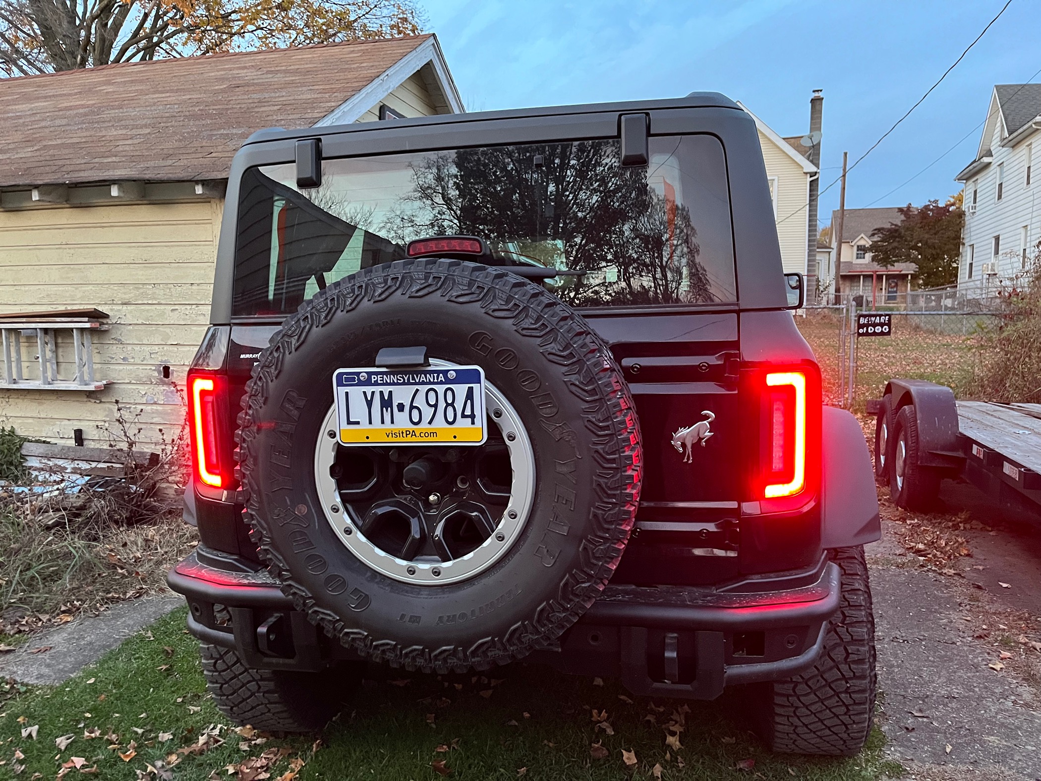 Ford Bronco Tail Light Tuesday - POST YOUR PICS IMG_1855