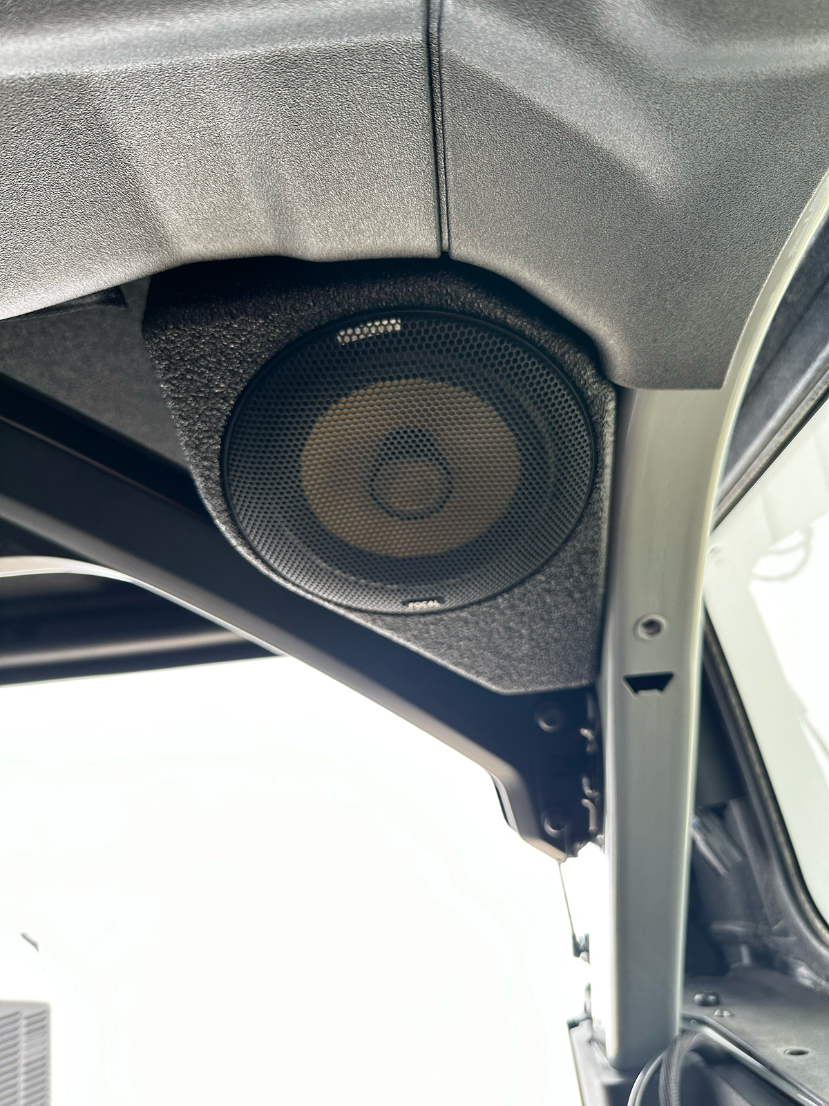 Ford Bronco Dream stereo system upgrade build in Bronco Raptor IMG-2267