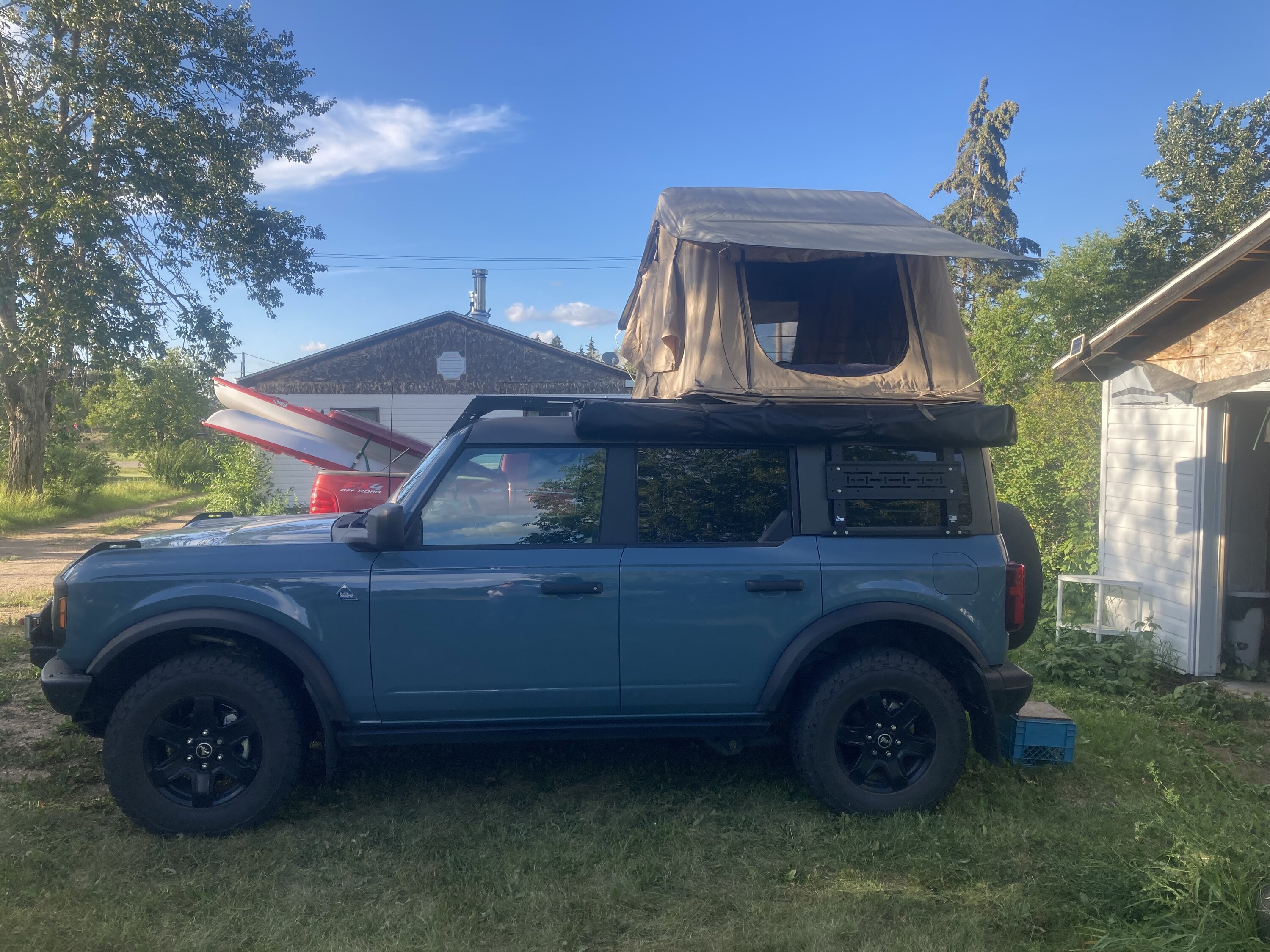 Ford Bronco Let's see your roof-top Tents and camping setups! RTT Closed4