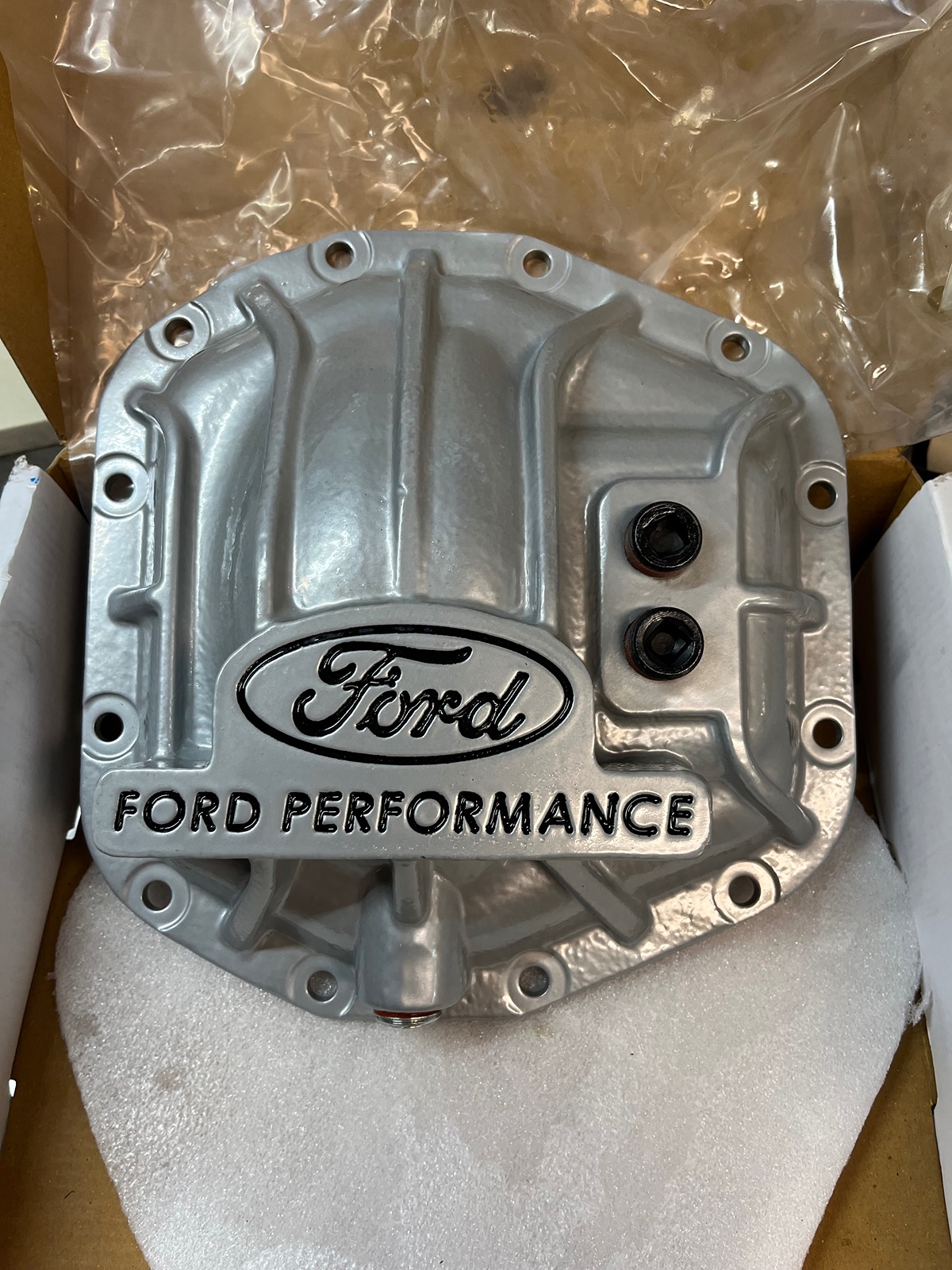 Ford Bronco Ford Performance Rear Differential Cover Installed Impressions IMG_3471