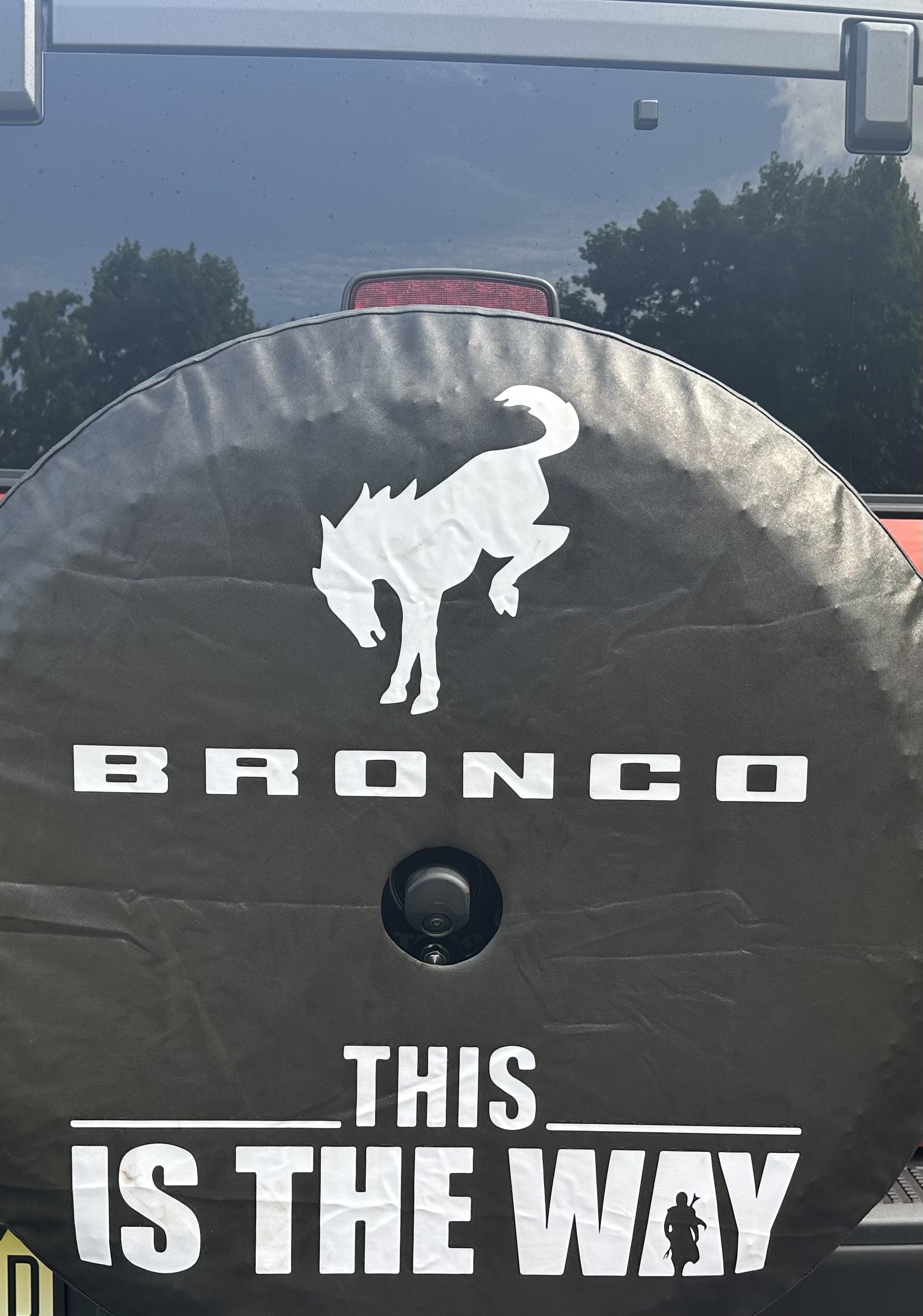 Ford Bronco Tire cover camera hole IMG_3722
