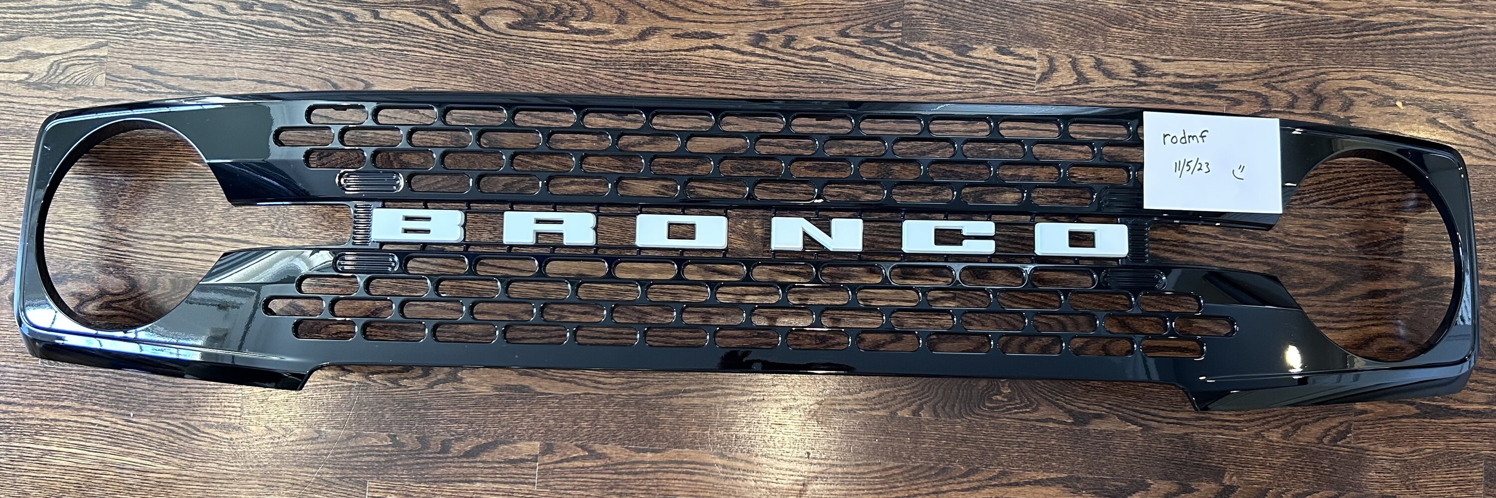 Ford Bronco Wildtrak Grille WTS ship or pick up IMG_4165