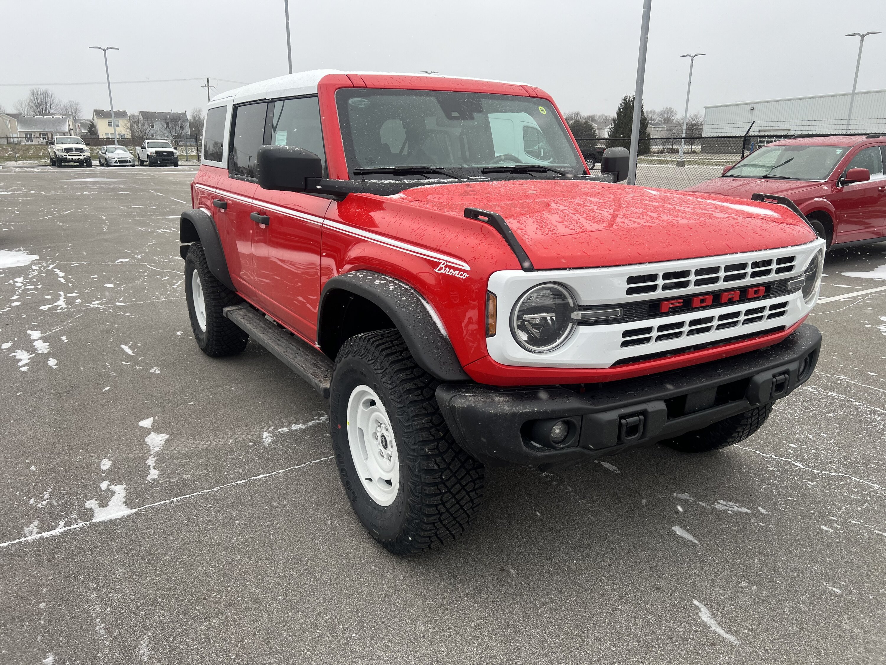 Ford Bronco First 2024 Bronco photos + rear cupholders! (More Photos: Suspension & Interior) 1705339153225