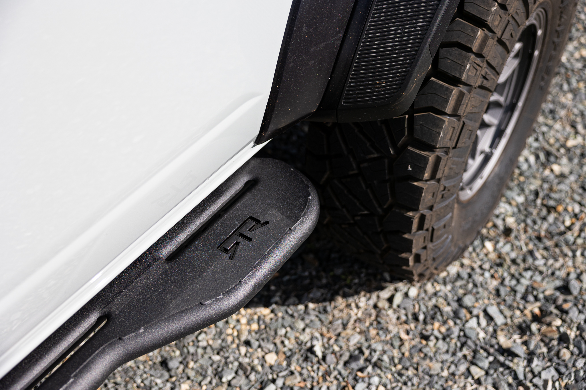 Ford Bronco RTR Rock Sliders for your BRaptor! IMG_7148