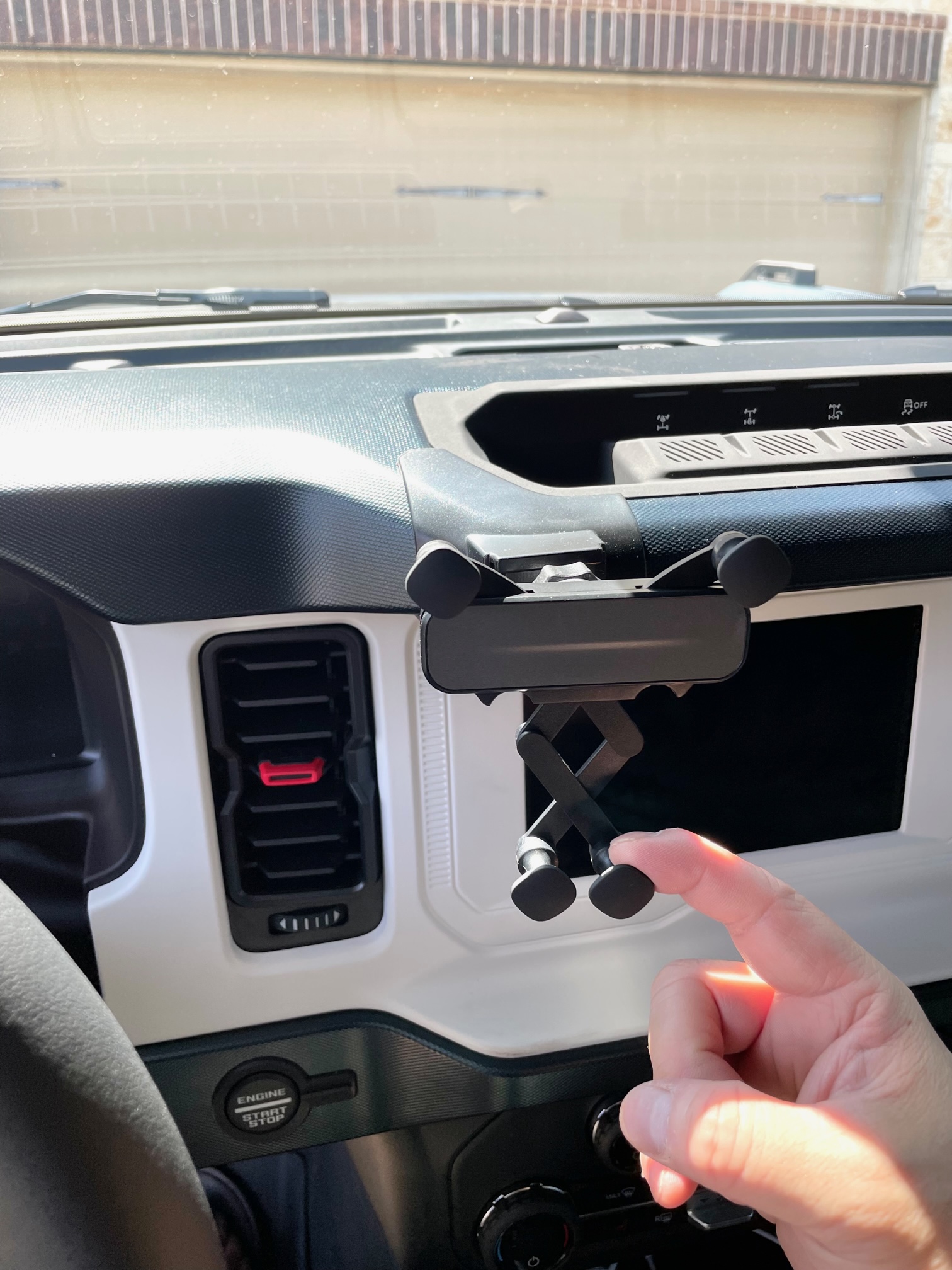Ford Bronco Bronco specific phone mount IMG_7245