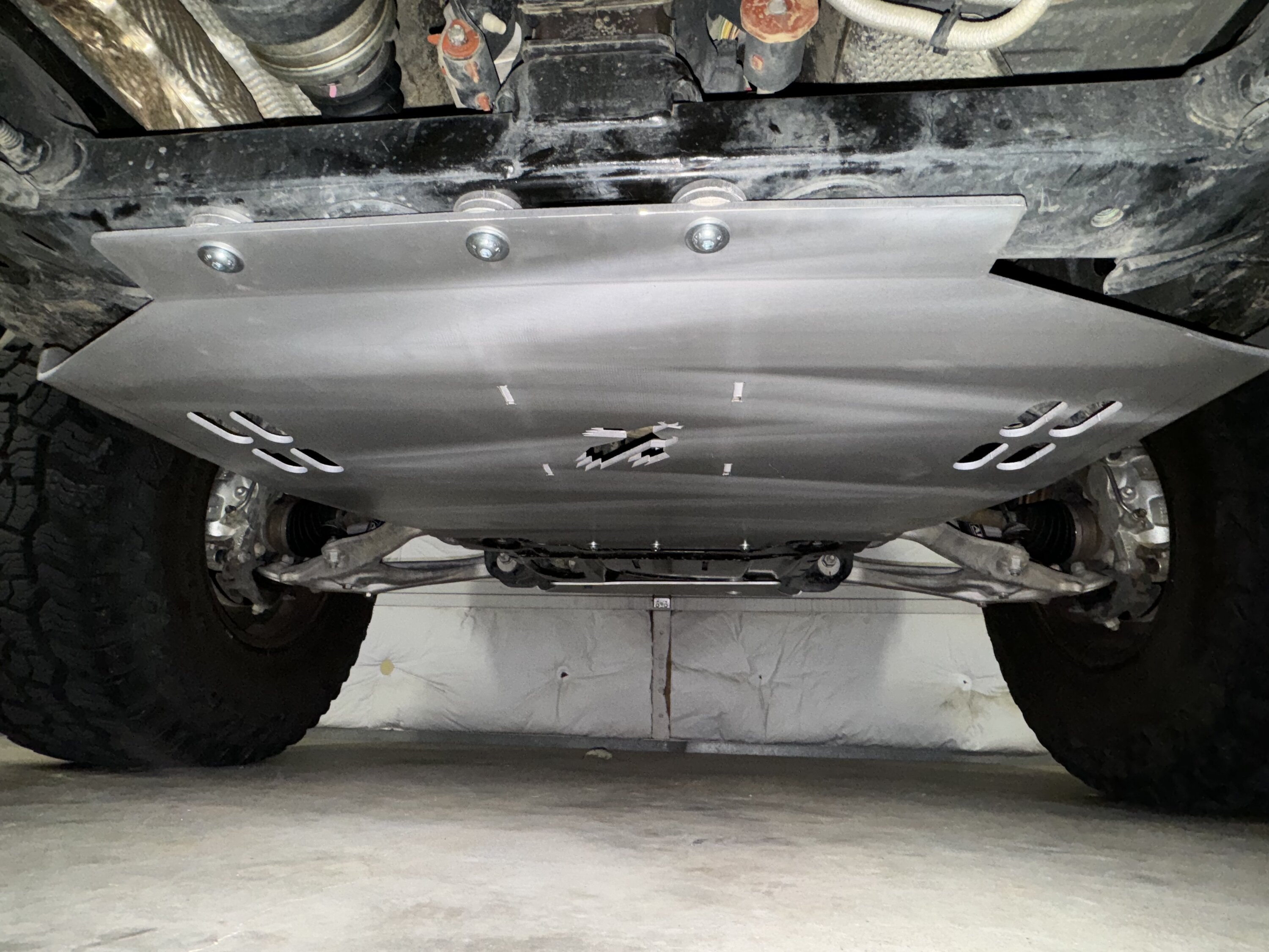 Ford Bronco Talons Garage Aluminum Transmission skid and RCI Aluminum Fuel Tank skid installed IMG_7696