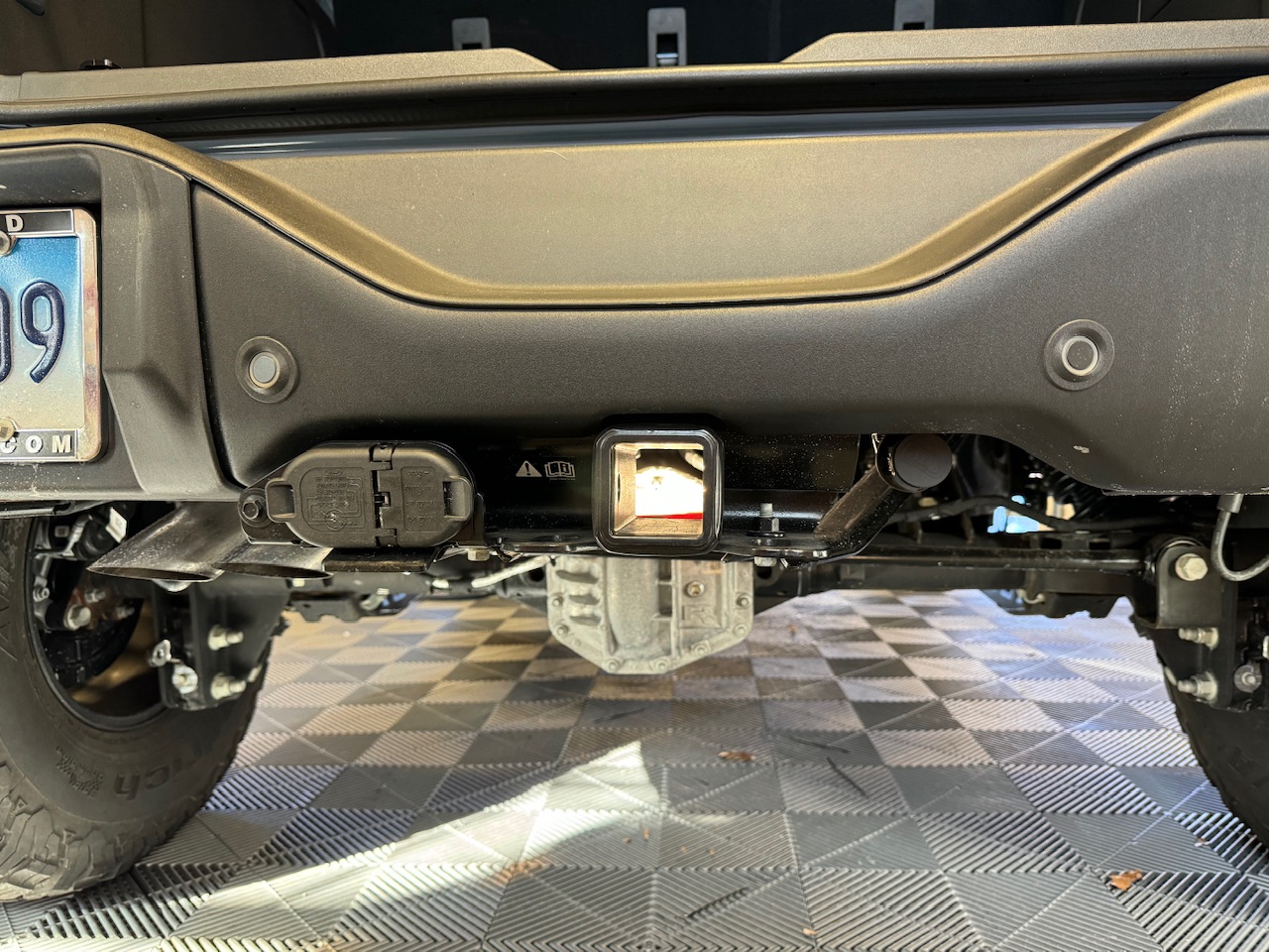 Ford Bronco ARB Twin Compressor Hidden Install in Bronco Raptor IMG_8620