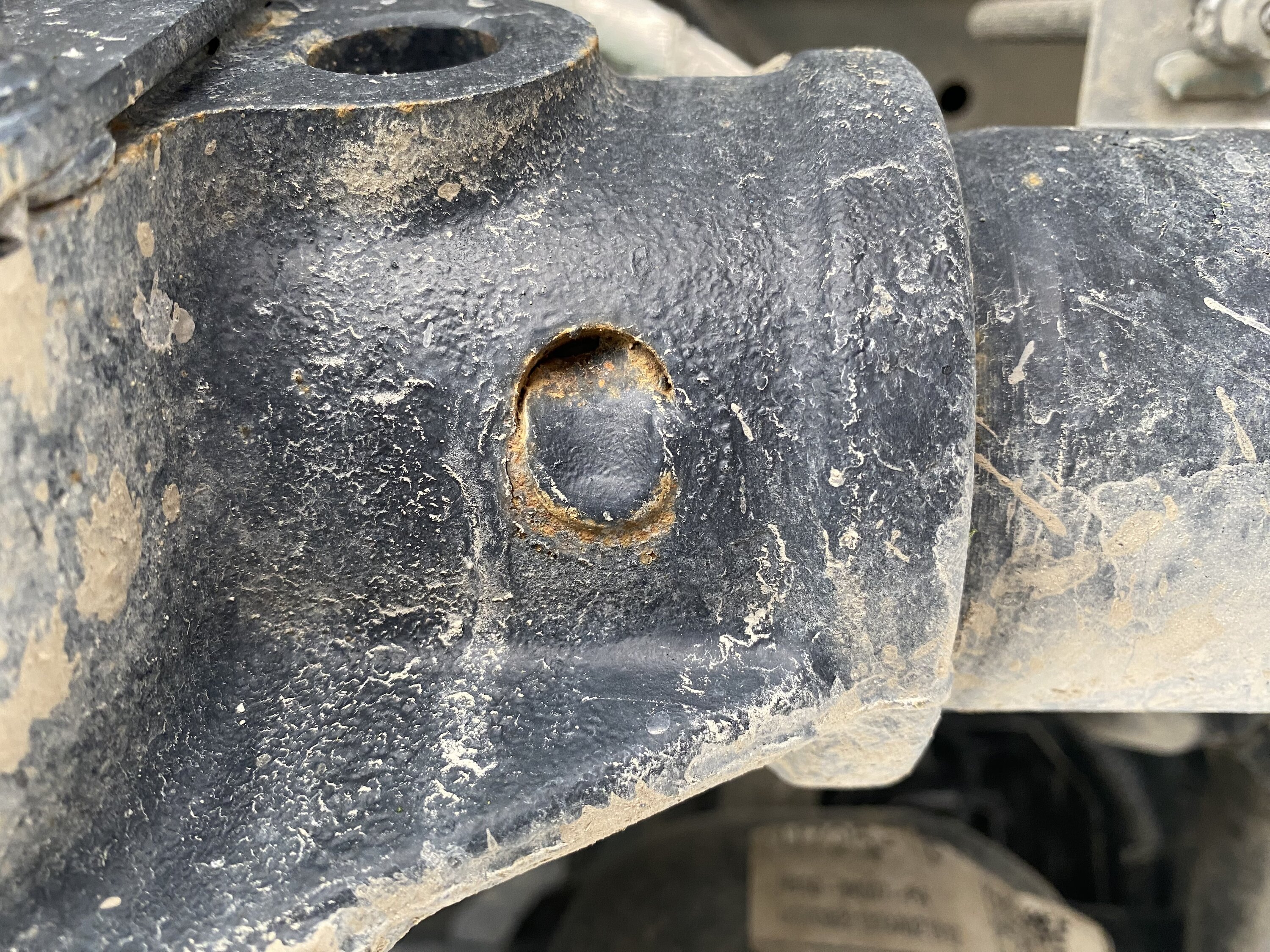 Ford Bronco Plug welds stock suspension IMG_9236
