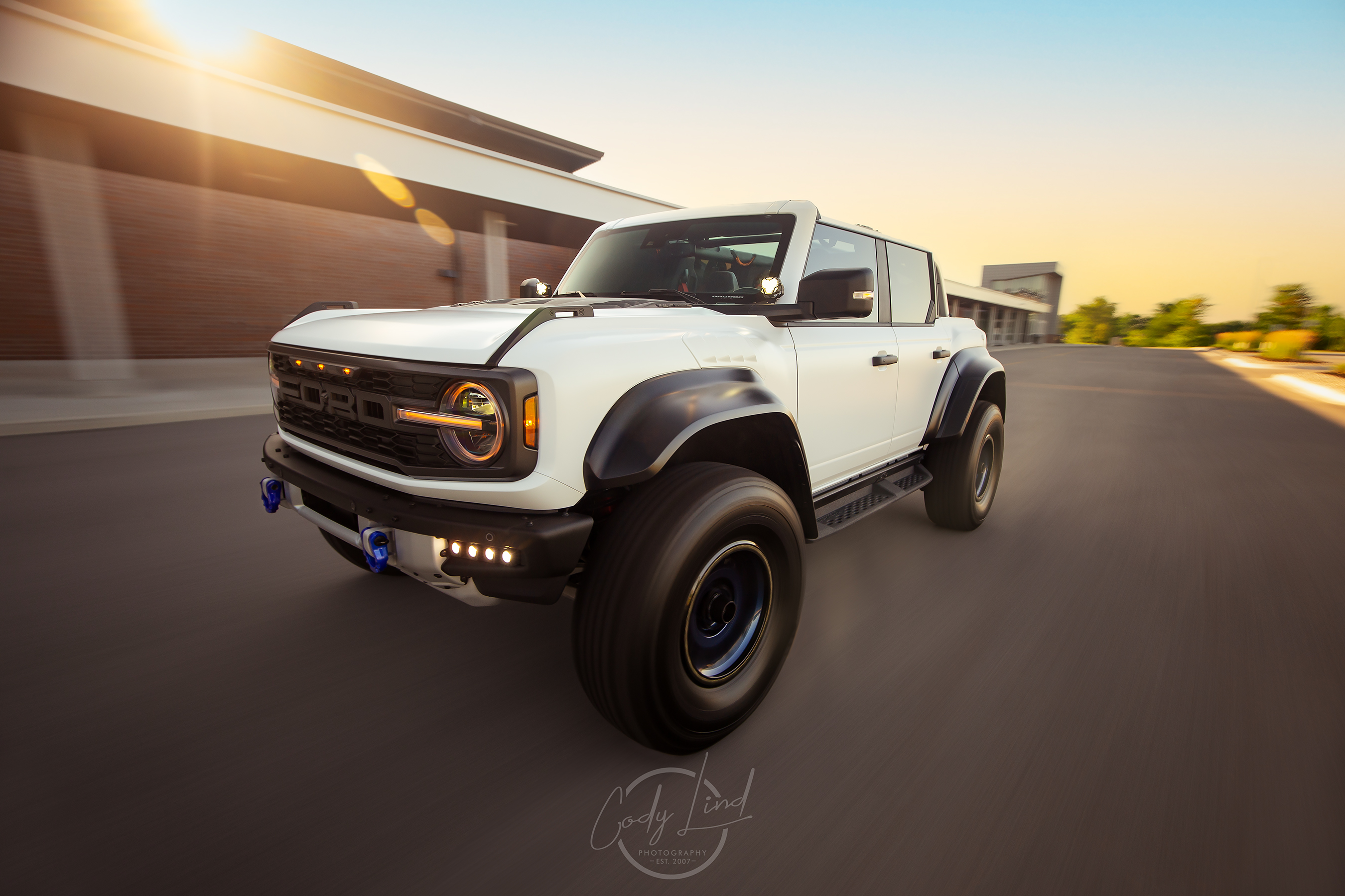 Ford Bronco Bronco Raptor in Oxford White - Professional photo shoot.  Credits:  the Very talented Cody Lind https://codylindphotography.com/ IMG_9850