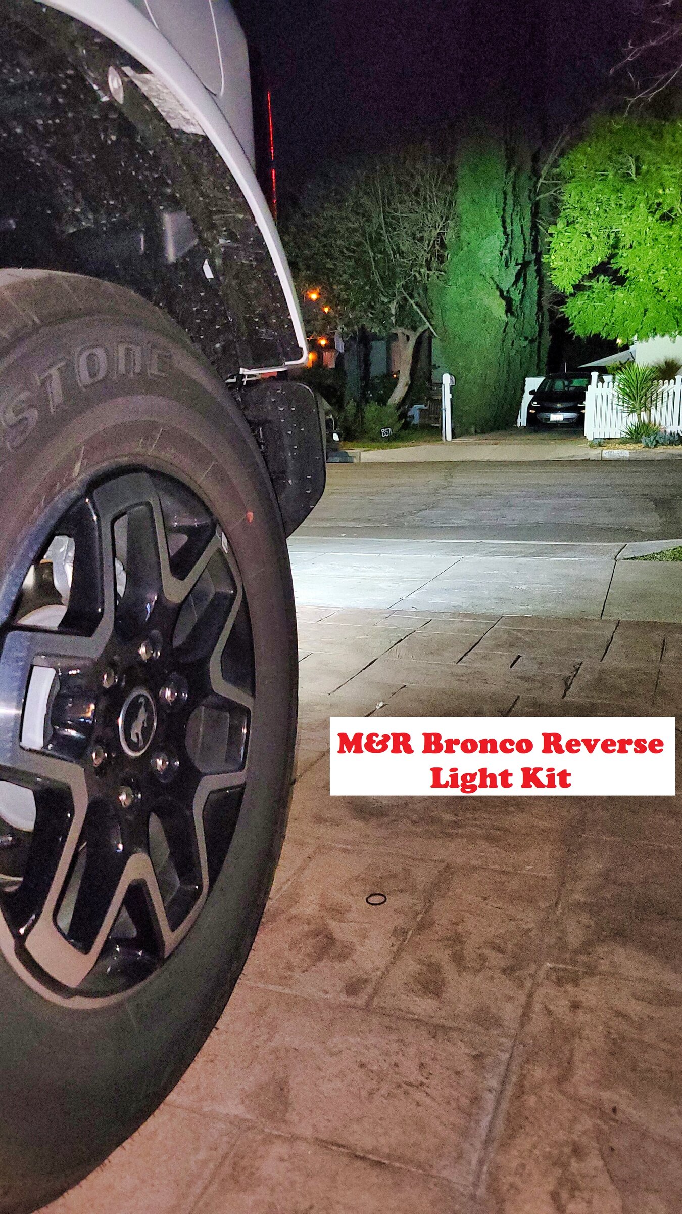Ford Bronco 2021+ FORD BRONCO TAIL GATER REVERSE / CHASE LED Light Kit Light ON