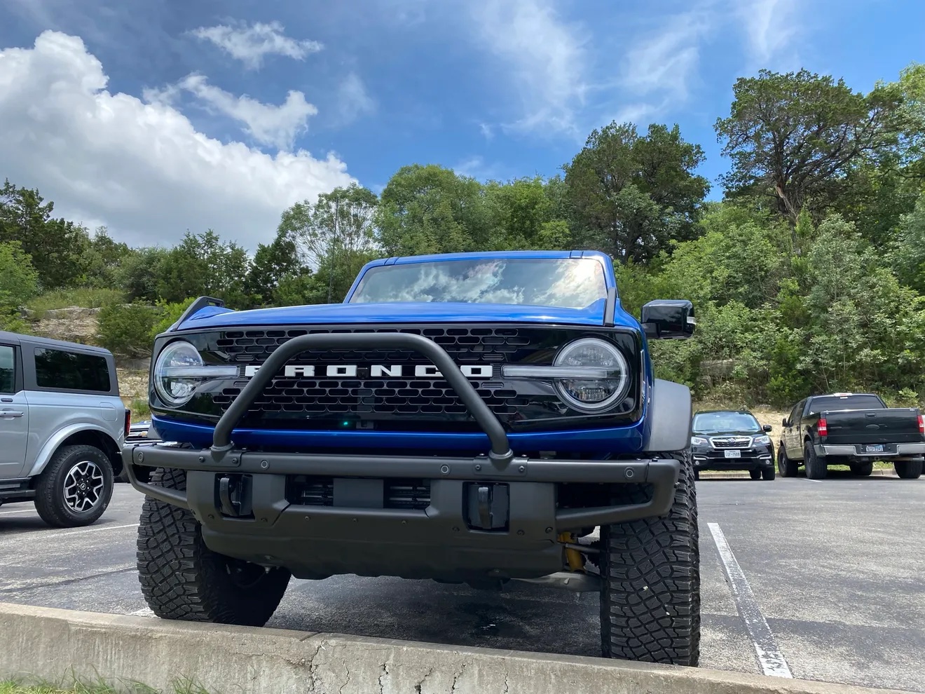 Ford Bronco LIGHTNING BLUE Bronco Club Lightning Blue First Edition Bronco 4-Door MIC Hard Top 3