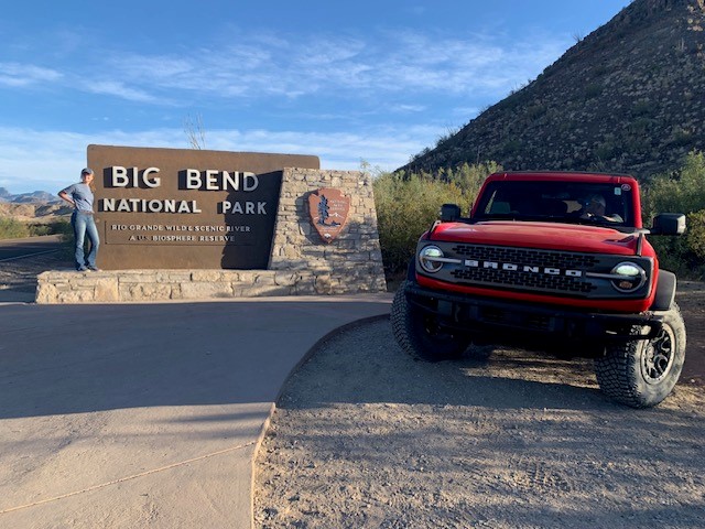 Ford Bronco The Official Bronco6G Photo Challenge Game 📸 🤳 park sign