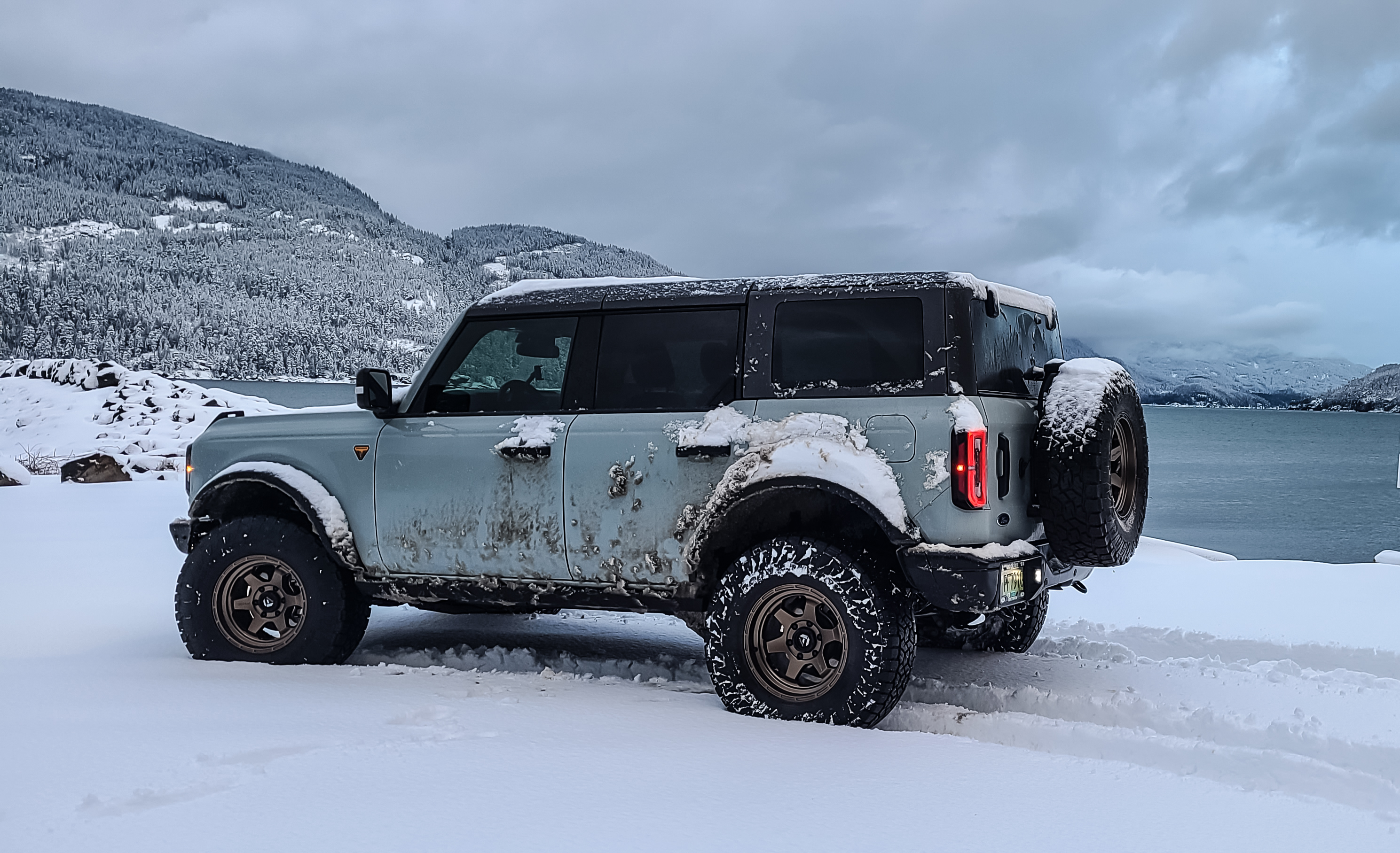 Ford Bronco Show us your Bronco snow pics!! ☃️❄️🥶 PSX_20221130_170101
