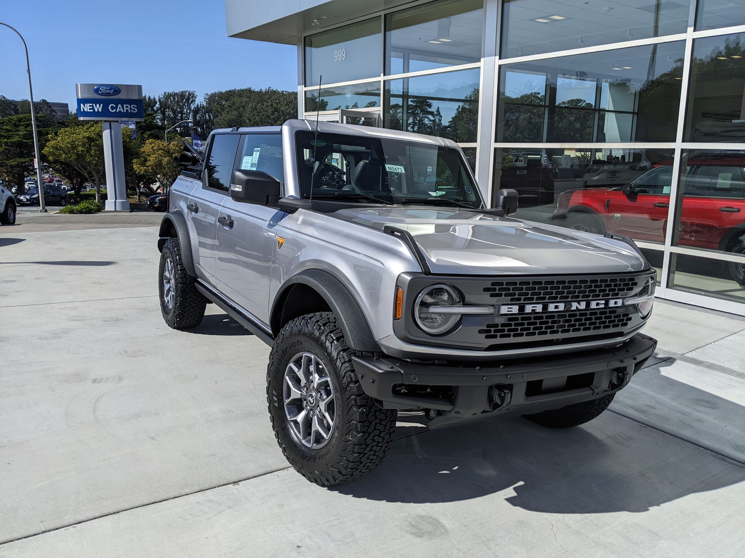 Ford Bronco What did you do TO / WITH your Bronco today? 👨🏻‍🔧🧰🚿🛠 PXL_20220415_230855966.MP