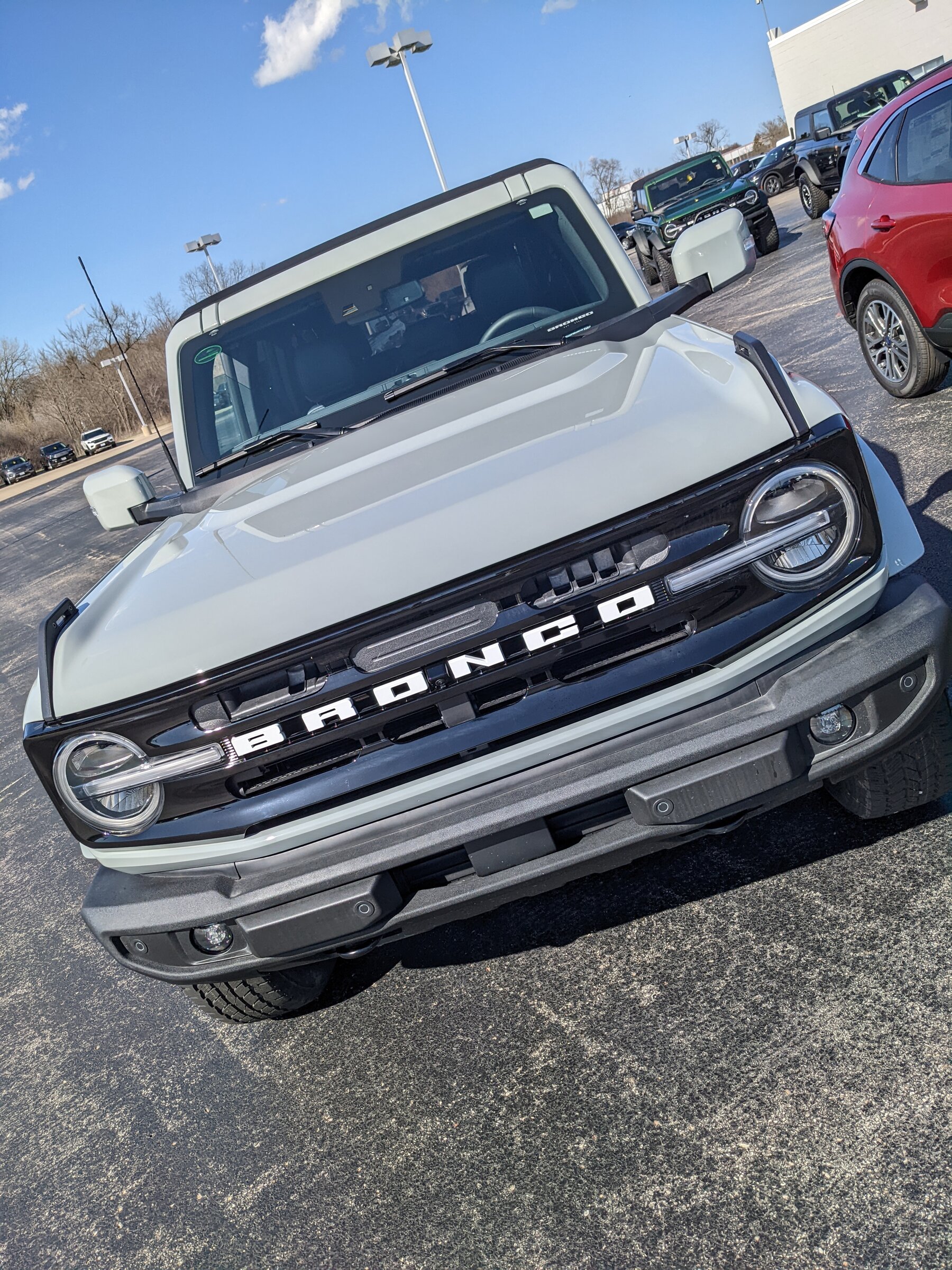 Ford Bronco 🛠 12/13/21 Build Week Group PXL_20220421_210859477