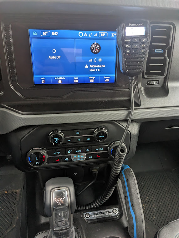 Ford Bronco Super Clean GMRS Radio Install! PXL_20230116_141245684