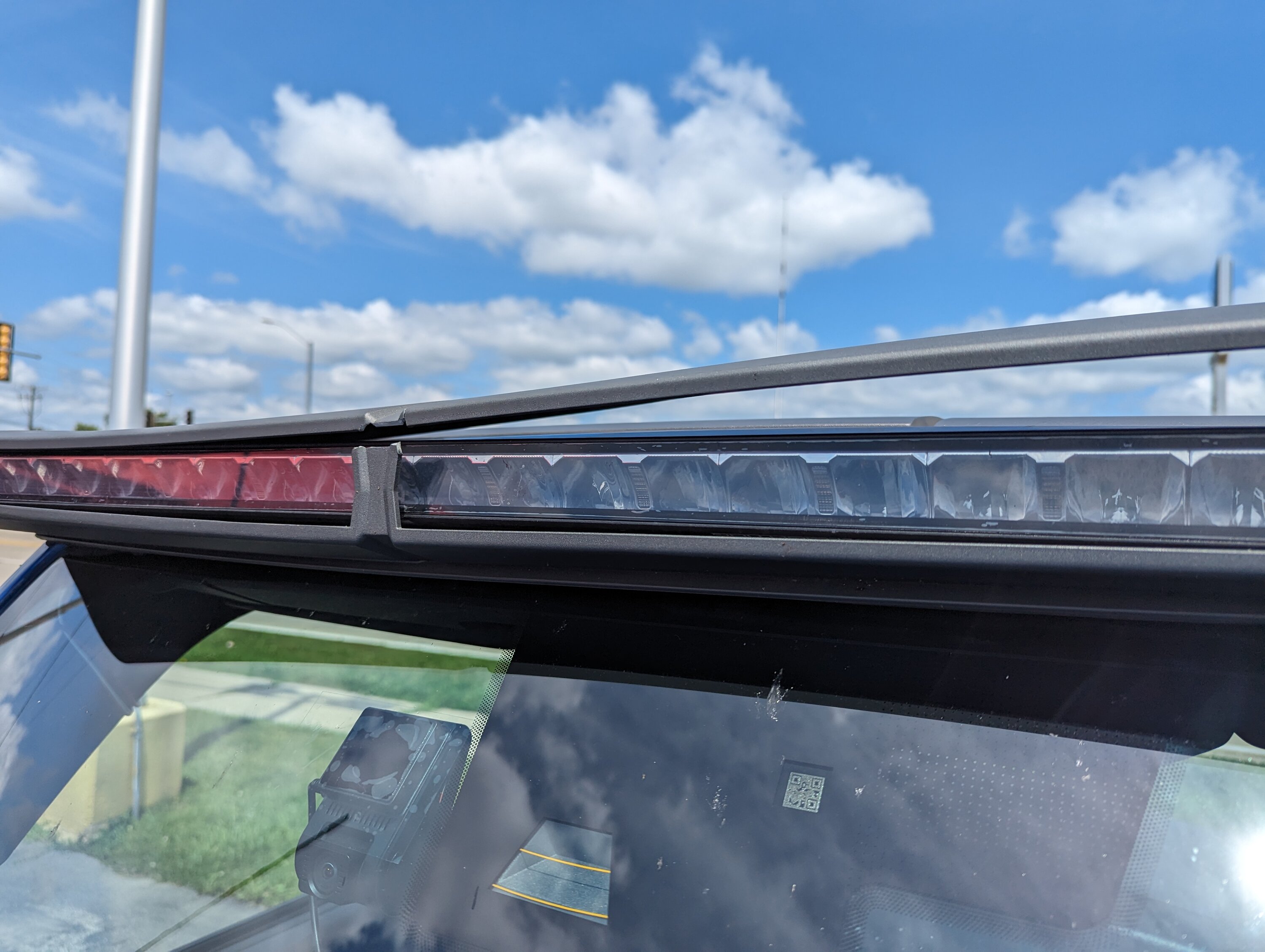 Ford Bronco Integrated Roof/Windshield LED Light Bar System for 2021+ Ford Bronco PXL_20230729_181238339