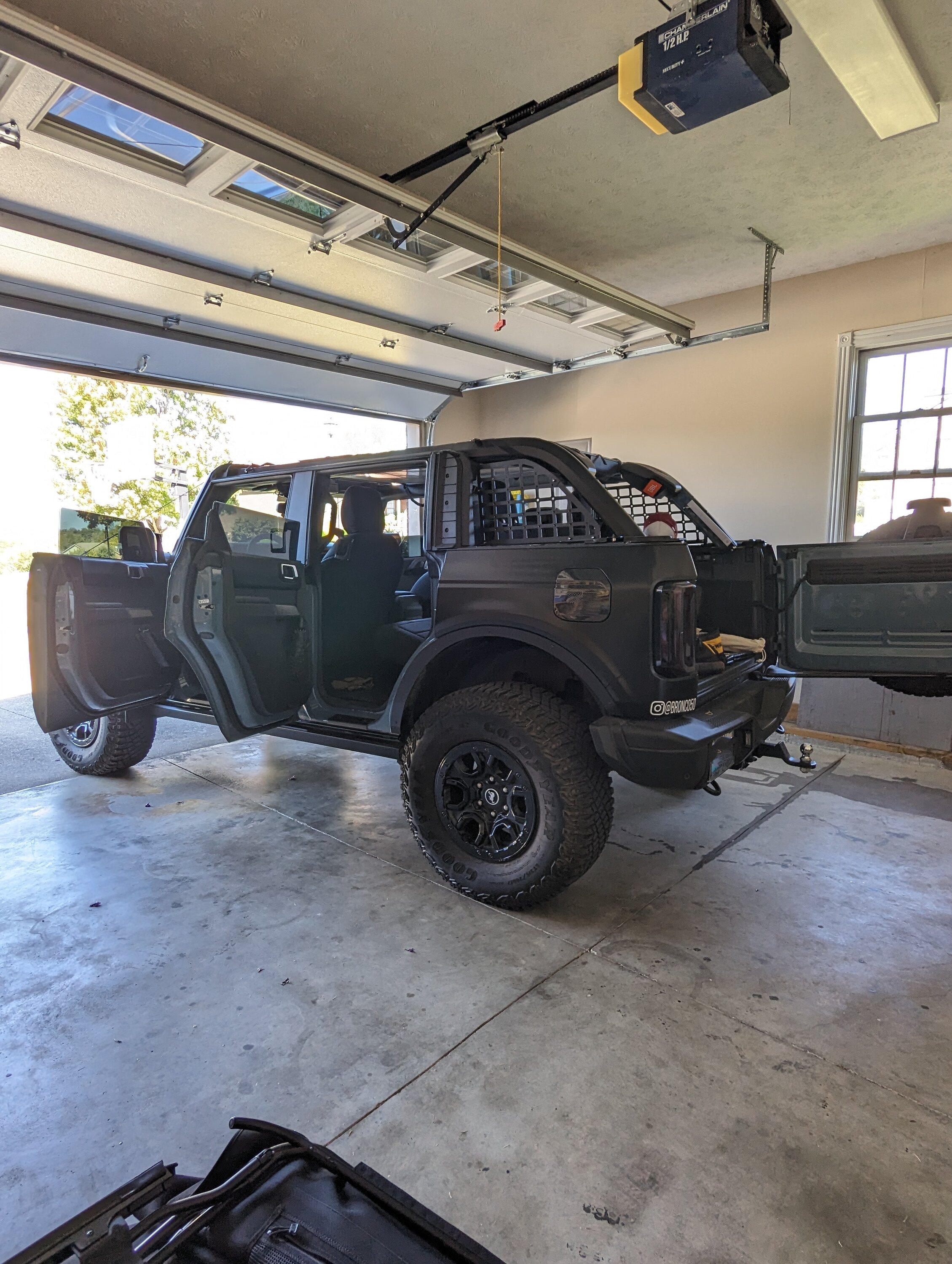 Ford Bronco TopLift Pros OCTOBER GIVEAWAY - WIN A $1,000 TOPLIFT PROS GIFT CARD PXL_20230923_155909806~2