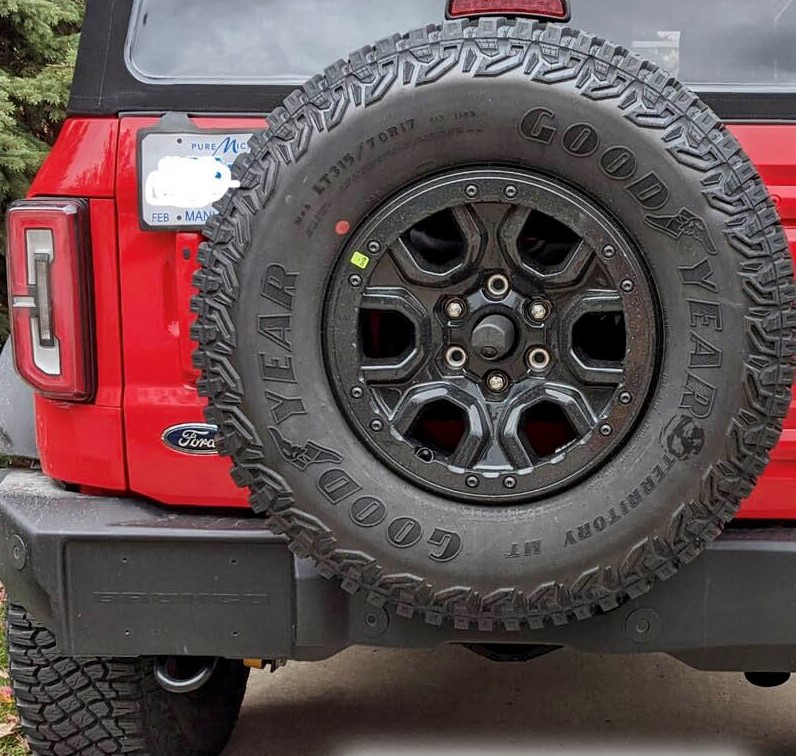 Ford Bronco Swapping out MT 35 inch tire for AT? Race Red Wildtrak Bronco 4 Door Soft Top 11