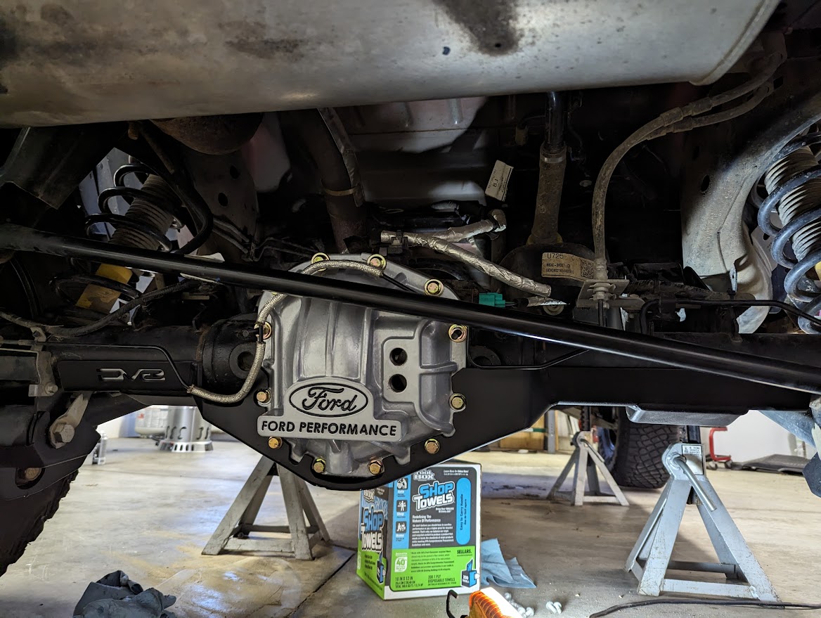 Ford Bronco Change Driveline Fluids Early! Rear Diff Cover and DV8 Diff Skid Install
