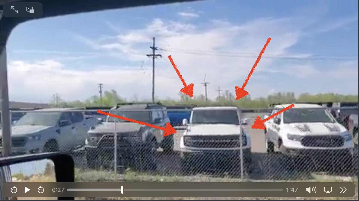 Ford Bronco 🎞 Latest video look at Bronco mountain (storage lot) Screen Shot 2022-05-16 at 2.06.36 PM