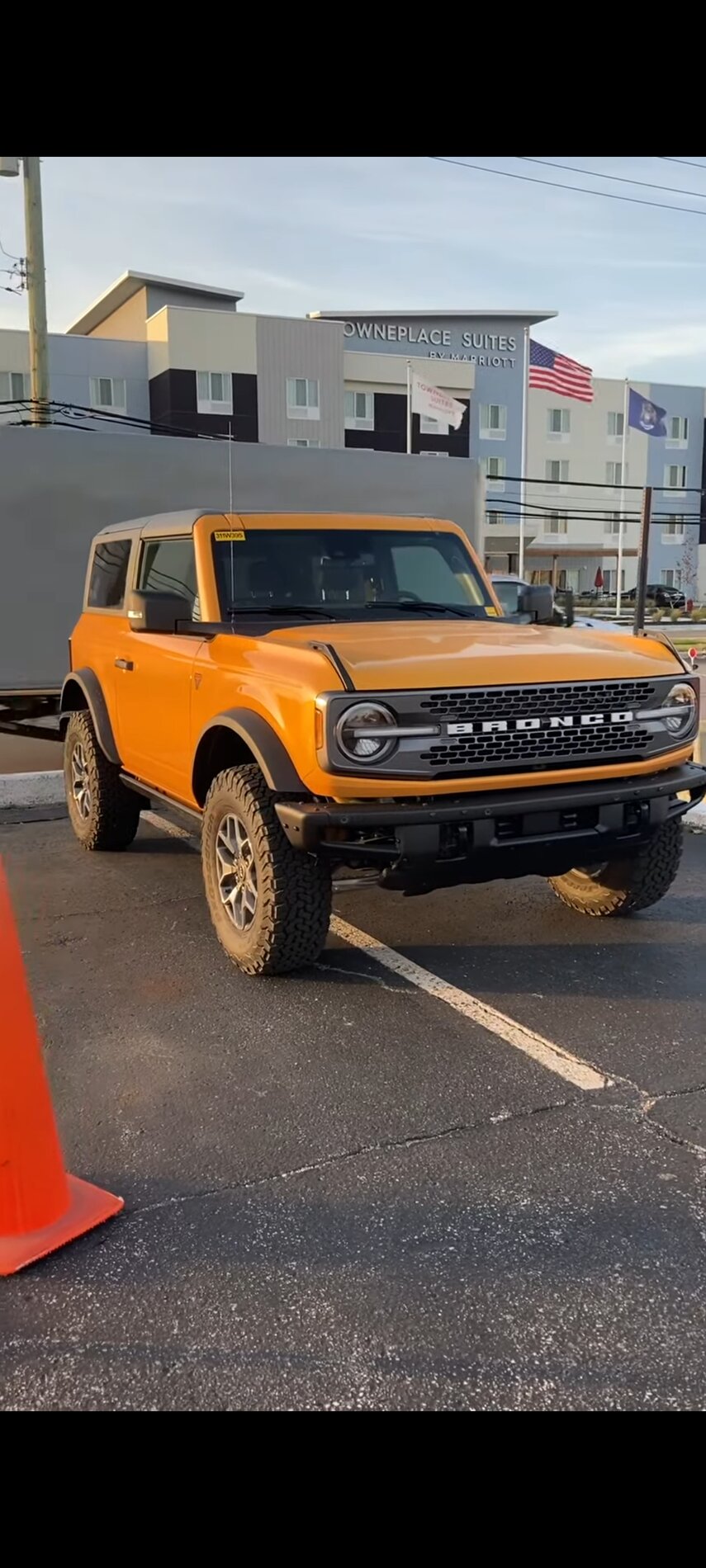 Ford Bronco In the wild: Cyber Orange 2dr Badlands w/ base wheels Screenshot_20201209-040218_YouTube