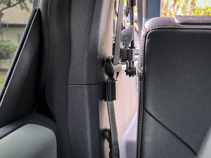 seatbelt-retention-buckles-set-of-1-or-3-2021-bronco-2-4-door-stickerfab-4_677x@2x.progressive.jpg