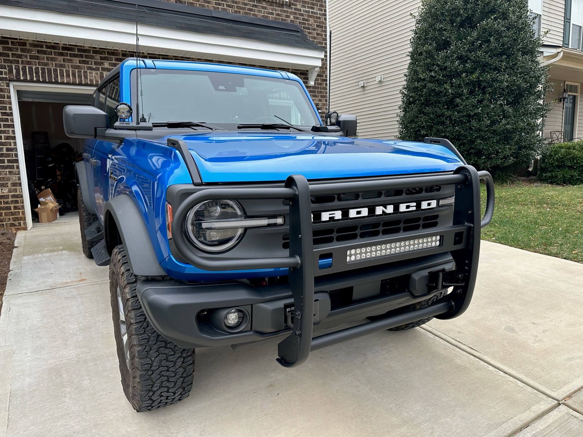 Ford Bronco Finally, a decent mod option (grill guard) for the Capable Bumper TAC-mod-bumper-003