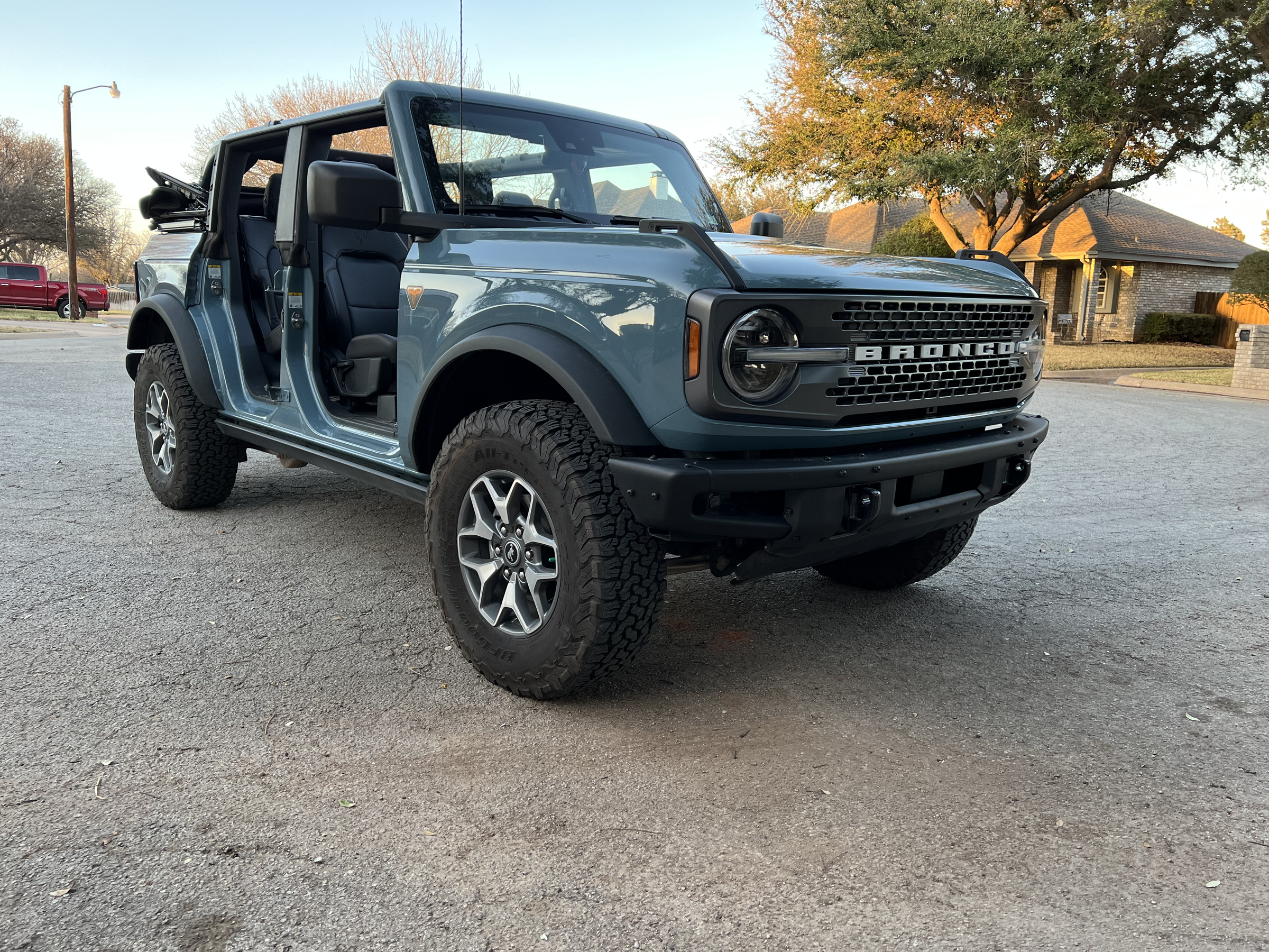 Topless Doorless Experience Comparison Bronco vs Jeep Wrangler (by owner of  both) | Bronco6G - 2021+ Ford Bronco & Bronco Raptor Forum, News, Blog &  Owners Community