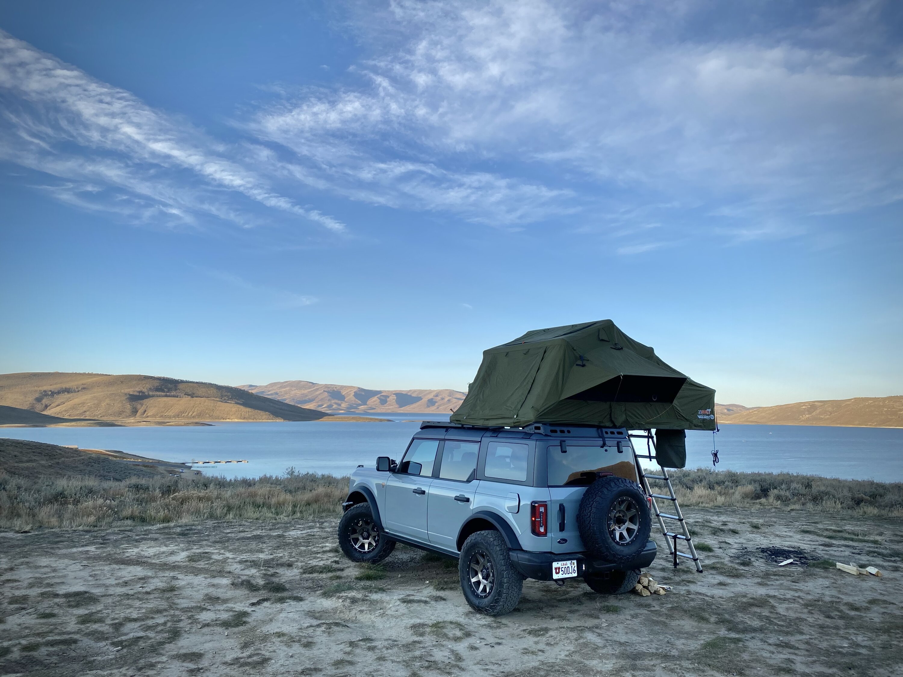 Ford Bronco Any experience with roof tent with roof racks? tempImagePWAJ08