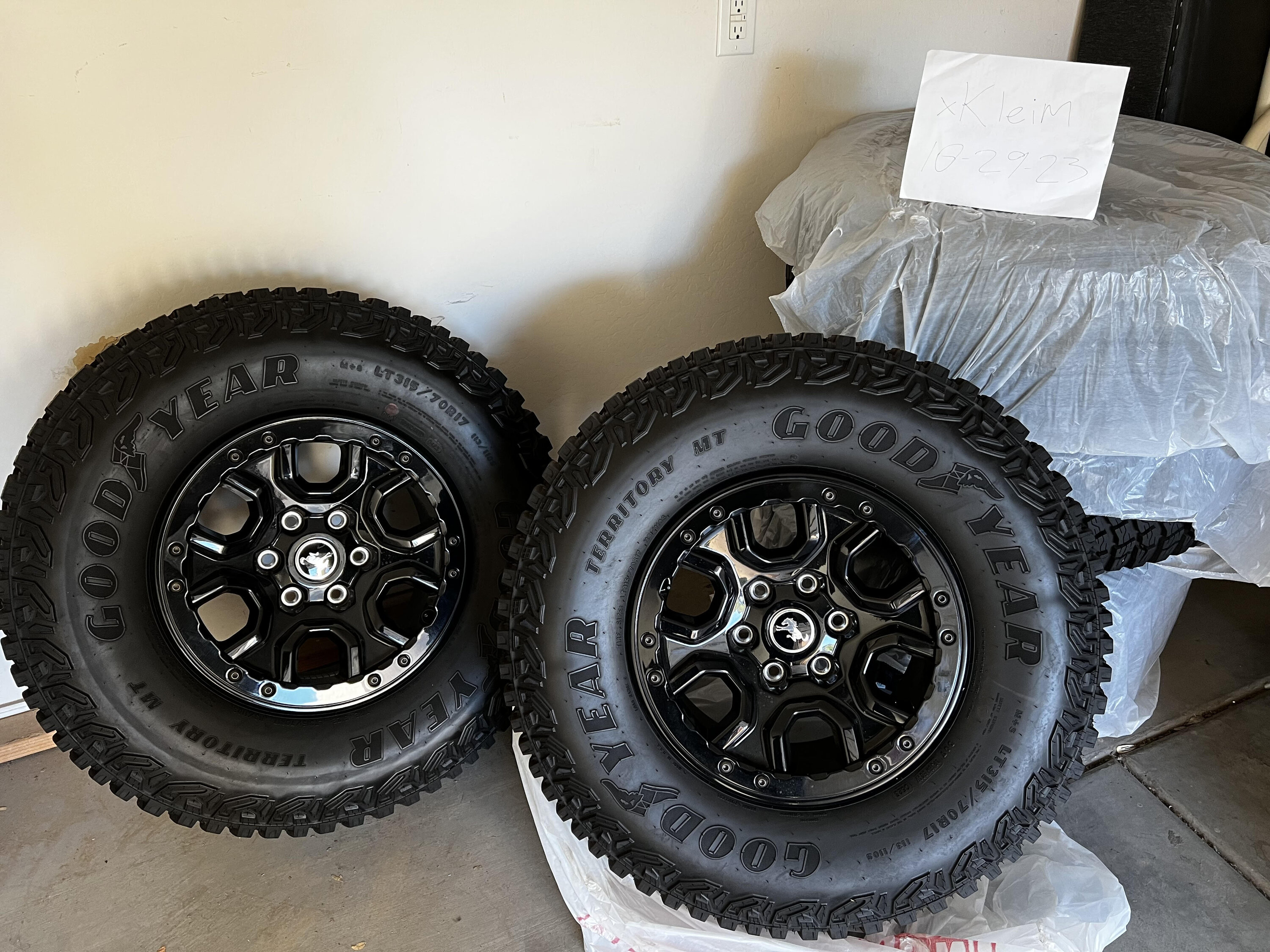 Ford Bronco WTS 23 Wildtrack SAS Wheels + Tires + TPMS - 1700obo wheels1