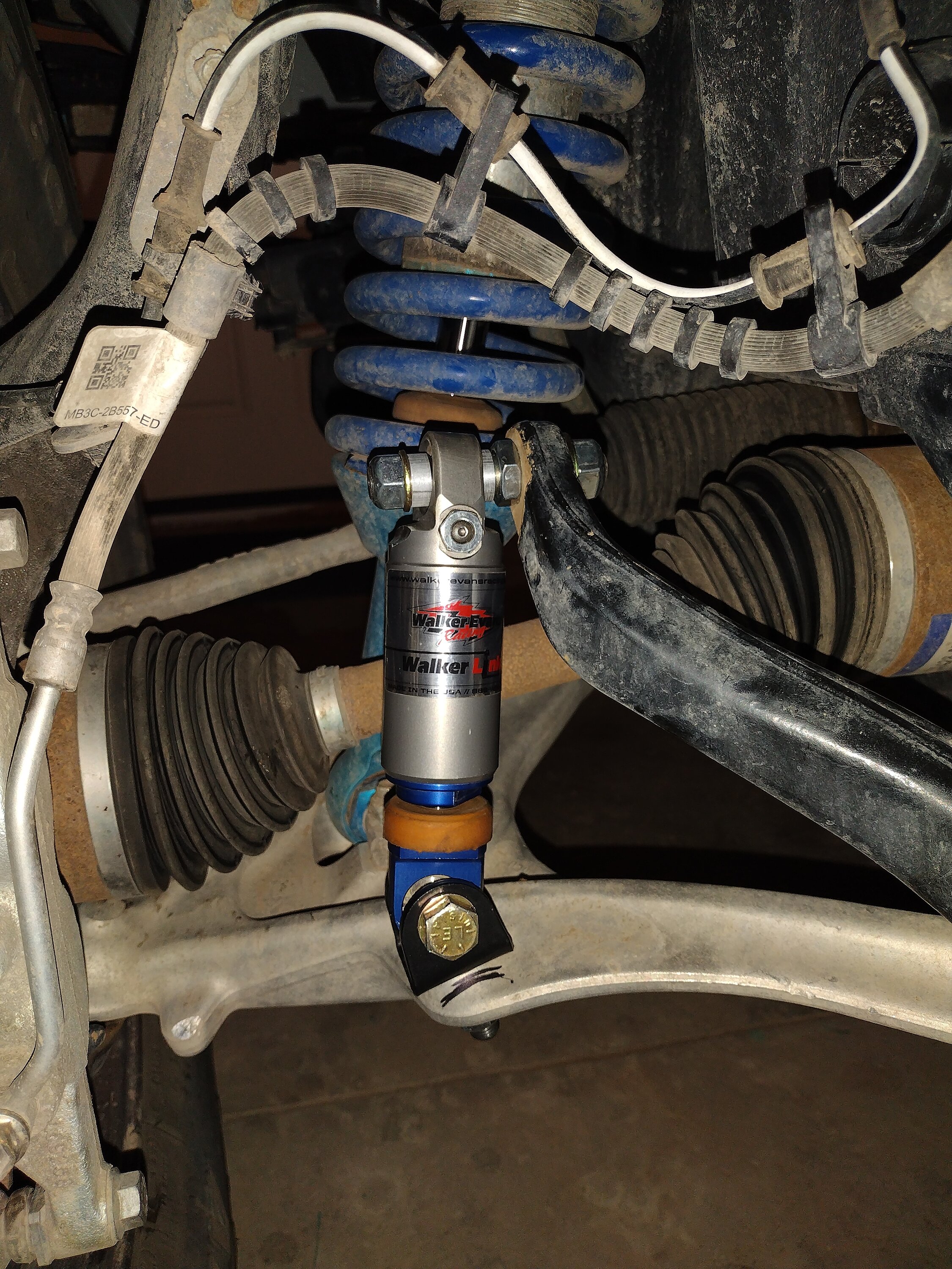 Ford Bronco NOW AVAILABLE: BOSS "Walker Link" Sway Bar Shock System - Great alternative to disconnects! WLBL_L
