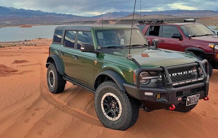 Fred the Bronco Build