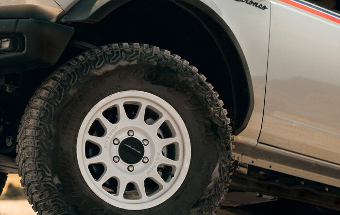 New: Oxford White Method Wheel Kit from Ford Performance Parts