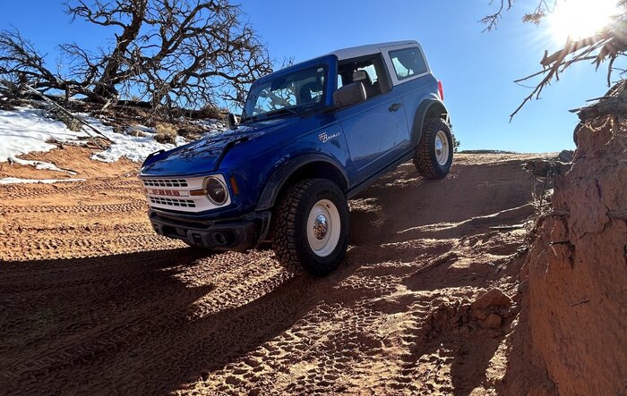 2 door Base Bronco on Fins and Things Trail