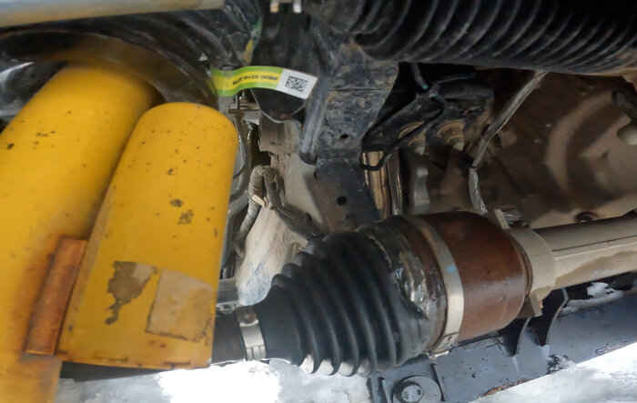 Broke the axle on my Badlands Bronco...  pics and video