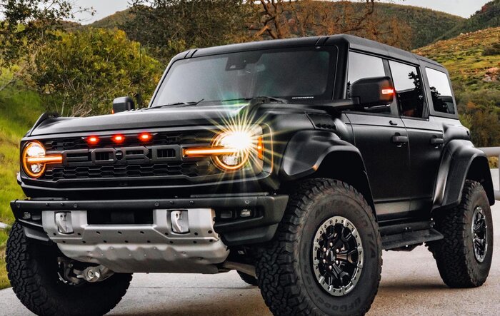 Black Bronco Raptor gets stealthed out with STEK DYNOMatte PPF (including flares) and STEK NEX ceramic tint (35%)