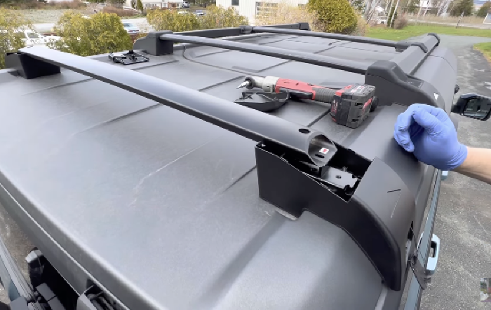 Video: Mabett 4-Door Bronco Roof Rack Extension Installation