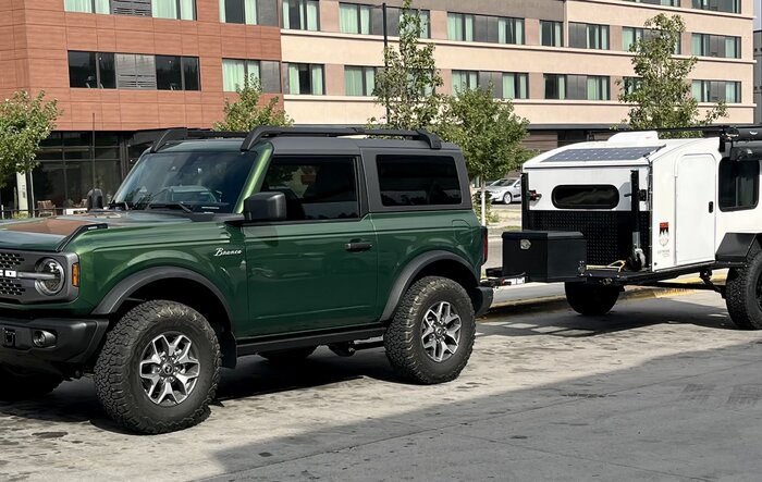 I like IKE: 2 door Bronco tow test.