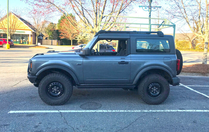 Upgraded from Base Model Hitachi Shocks to Badlands Non-SAS Bilsteins. Before & After Photos  👍