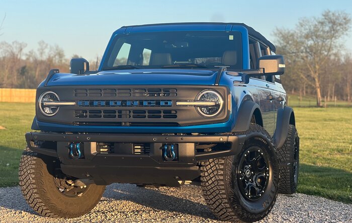 Meet Frank! 3-Trim FrankenBronco Build