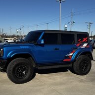 YellaHEL940