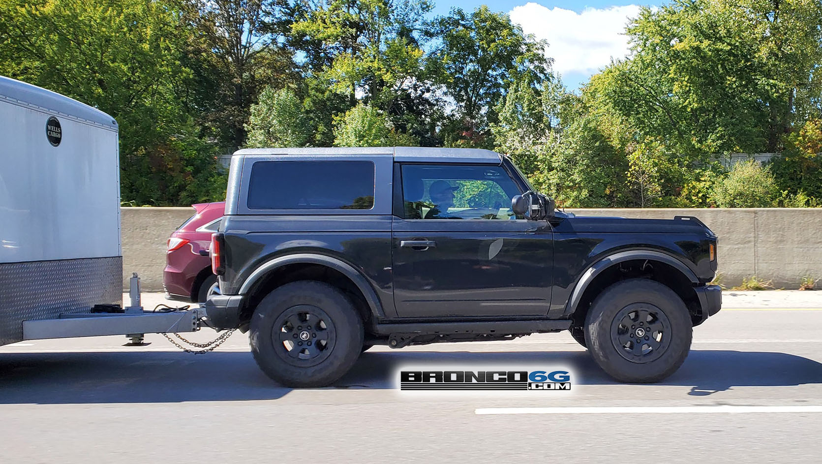 Spotted 2 Door Bronco Towing Trailer Page 5 Bronco6G 2021+ Ford