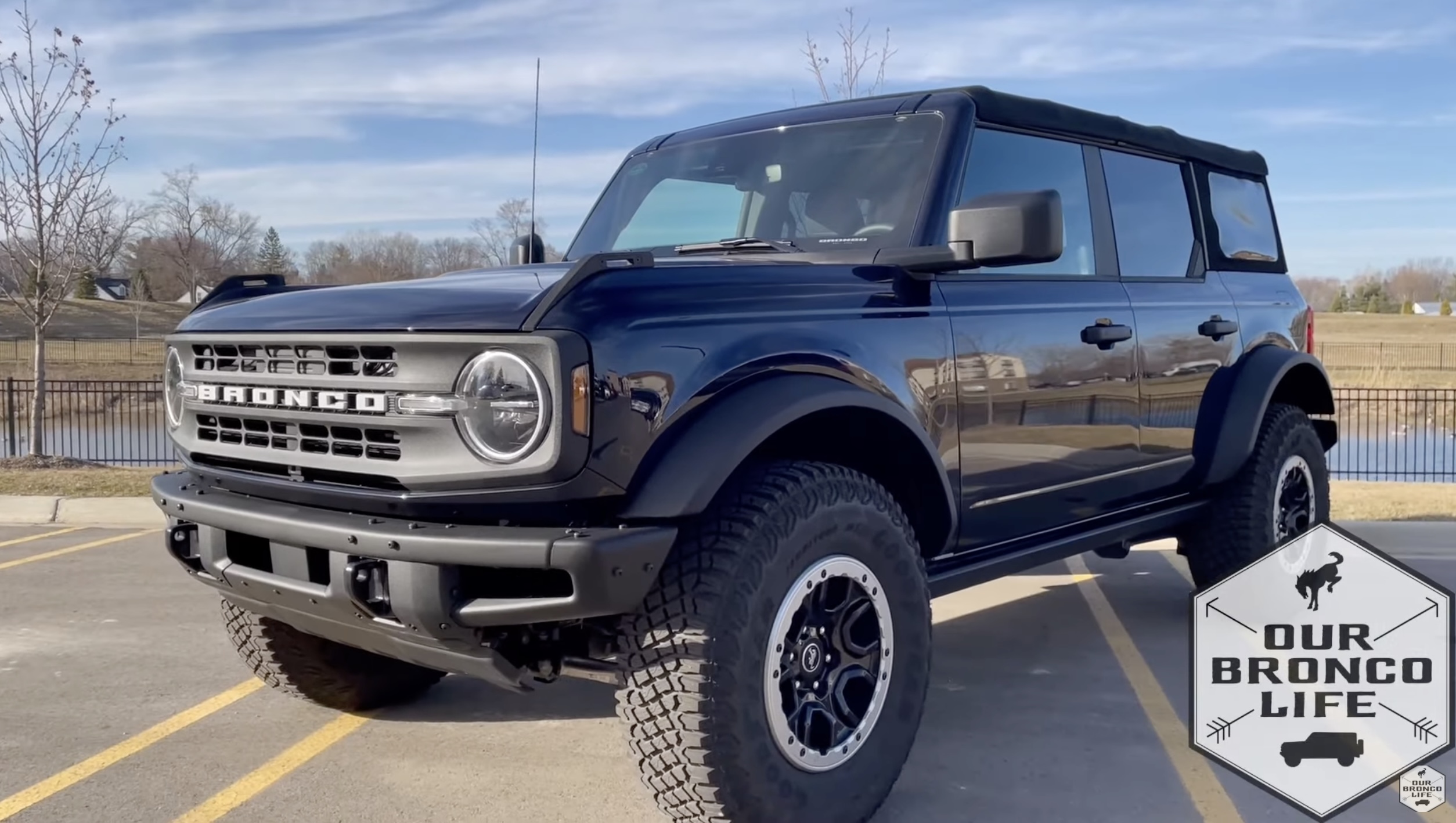 Ford Bronco Black Diamond 2024