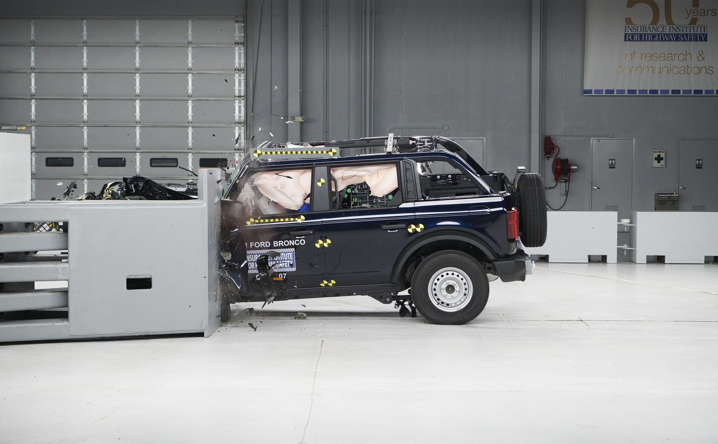 2021 Bronco Crash Test Results 5/6 Rating by IIHS. Top Jeep Wrangler