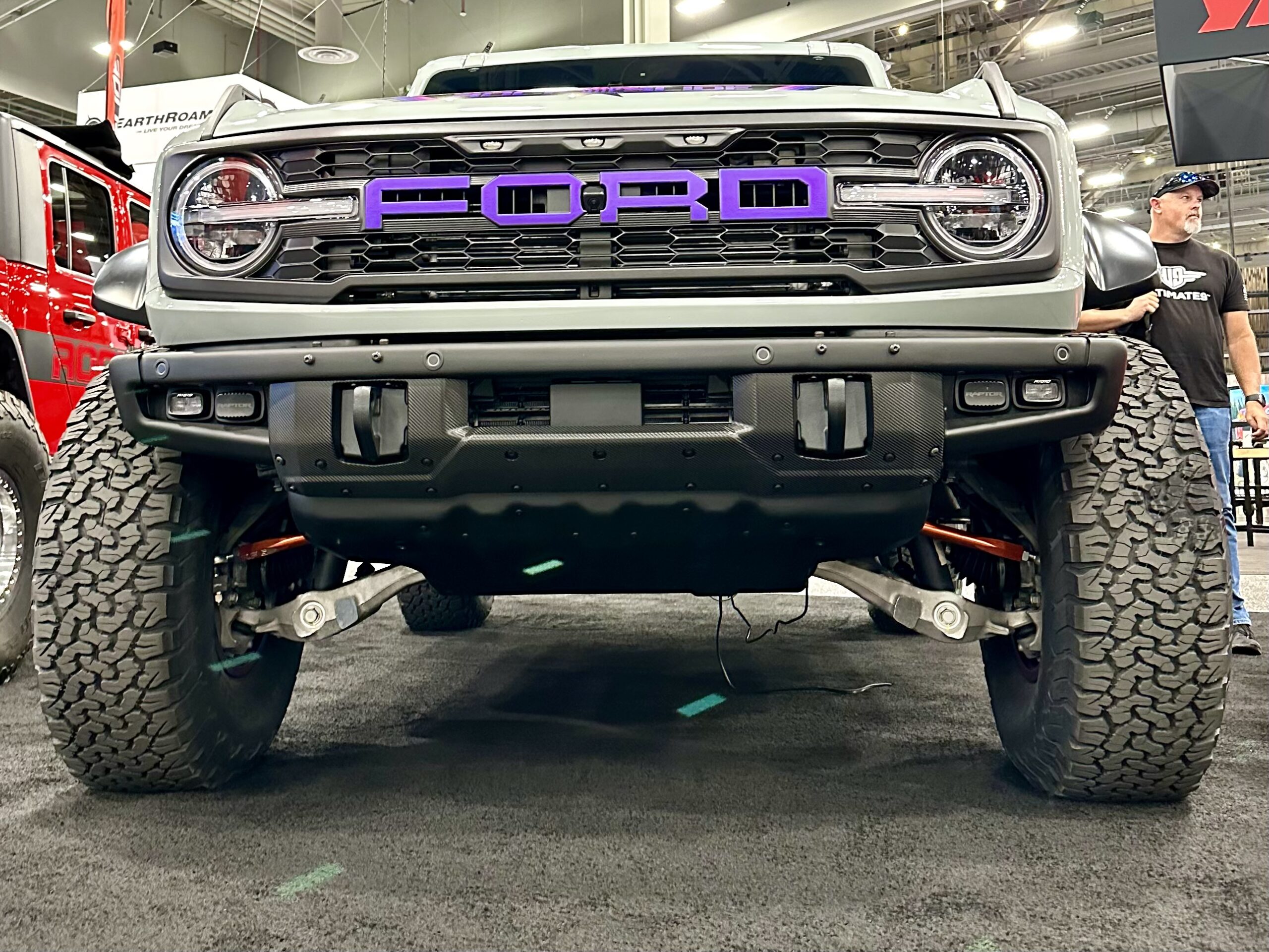 Blacked out (powdercoated & wrapped) my Bronco Raptor front end skid